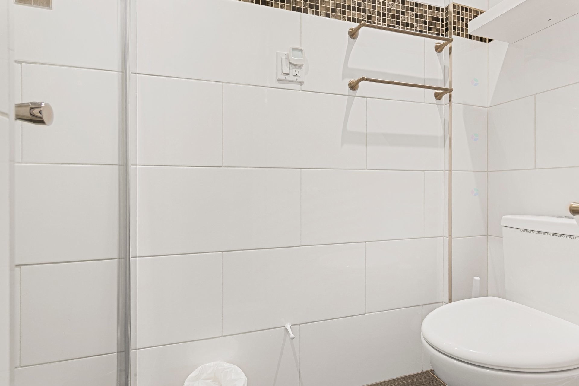 









210

 - 224


Av. St-Jean-Baptiste

,
Québec (Les Rivières),




QC
G1R2X1

