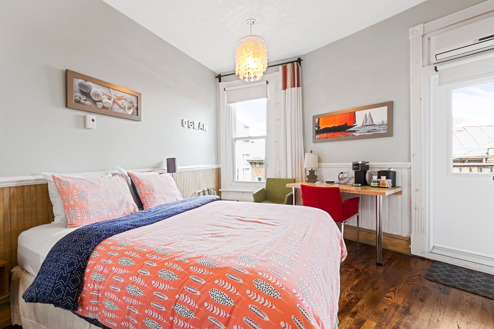 









210

 - 224


Av. St-Jean-Baptiste

,
Québec (Les Rivières),




QC
G1R2X1

