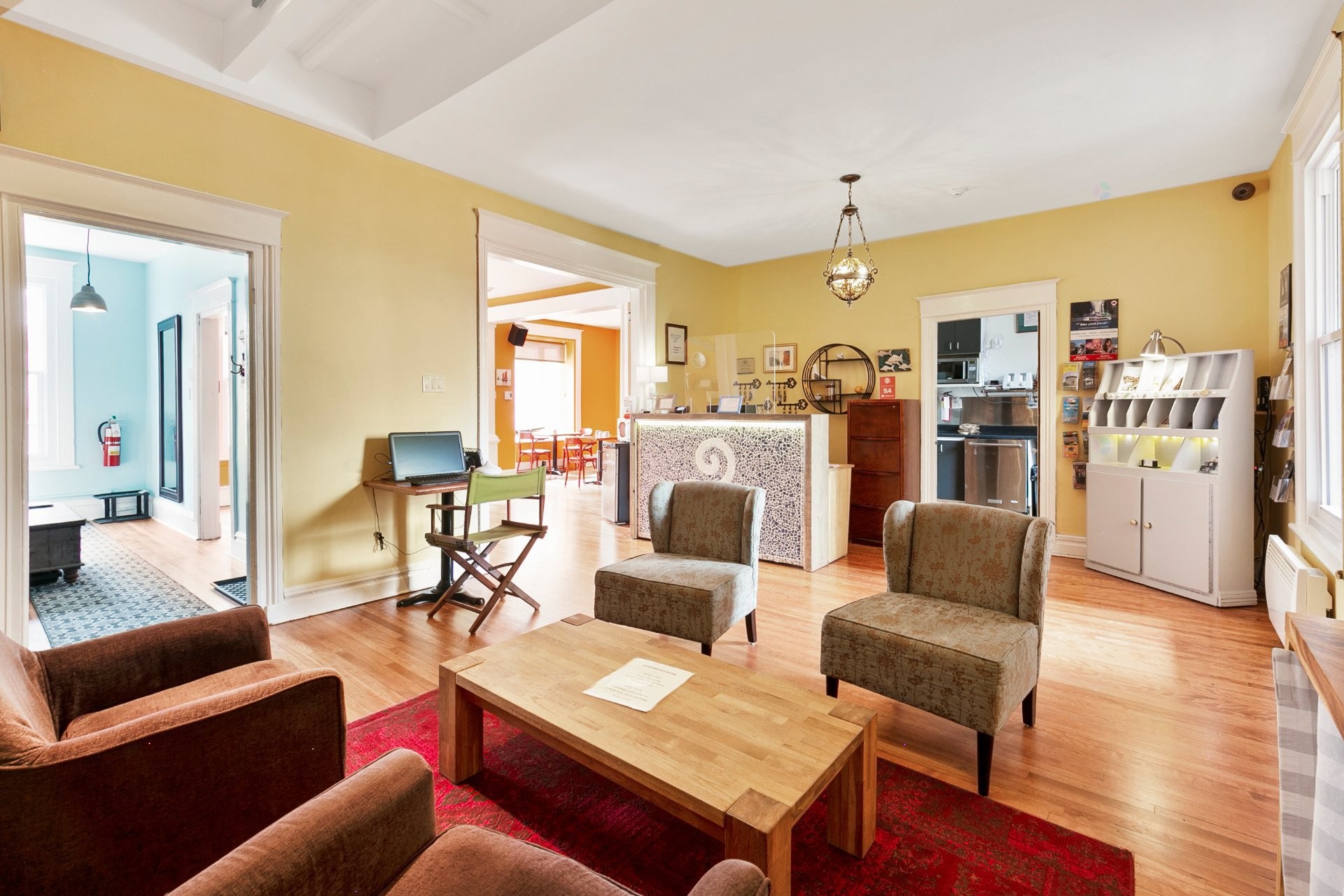 









210

 - 224


Av. St-Jean-Baptiste

,
Québec (Les Rivières),




QC
G1R2X1

