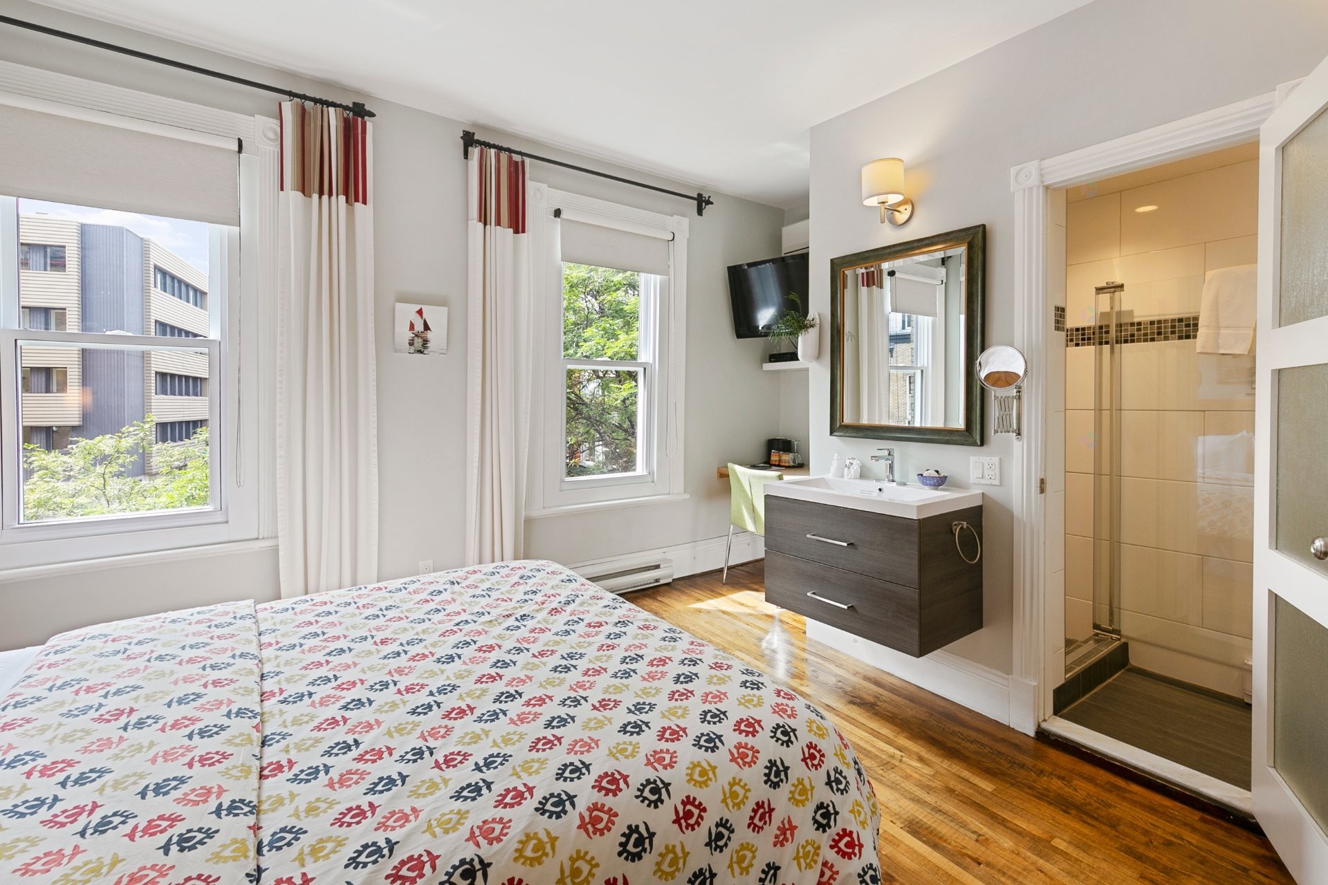 









210

 - 224


Av. St-Jean-Baptiste

,
Québec (Les Rivières),




QC
G1R2X1

