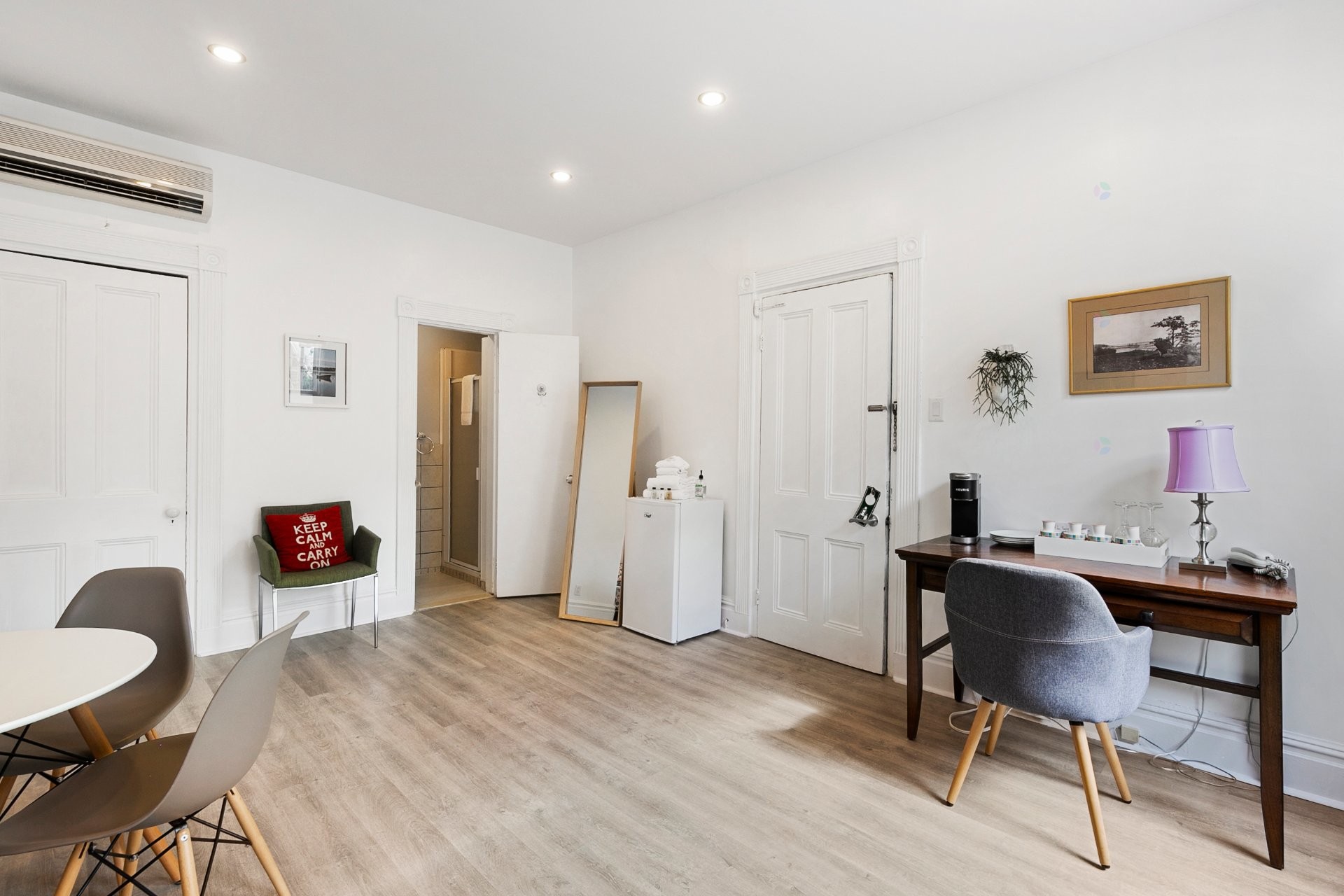 









210

 - 224


Av. St-Jean-Baptiste

,
Québec (Les Rivières),




QC
G1R2X1

