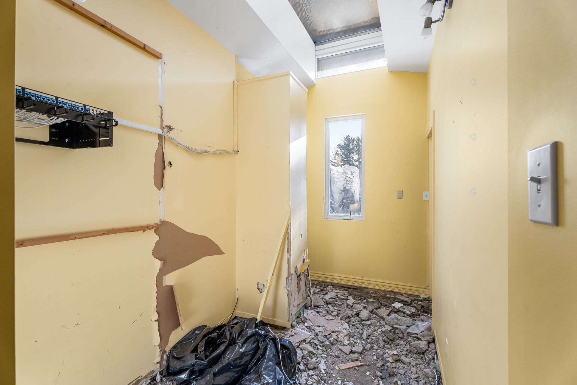 









1102


Boul. de La Salette

,
Saint-Jérôme,




QC
J5L2J7

