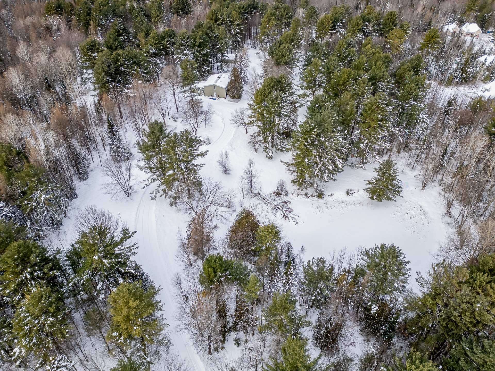 









1102


Boul. de La Salette

,
Saint-Jérôme,




QC
J5L2J7

