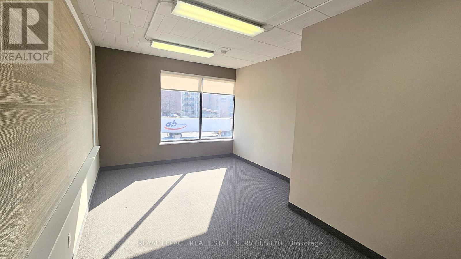 












200A - 770 BROWNS LINE

,
Toronto,




Ontario
M8W3W2

