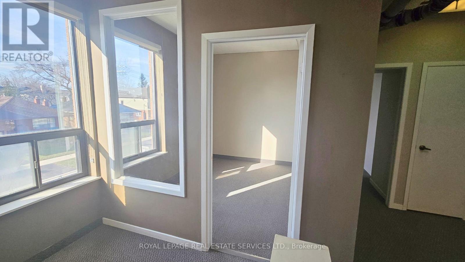 












200A - 770 BROWNS LINE

,
Toronto,




Ontario
M8W3W2

