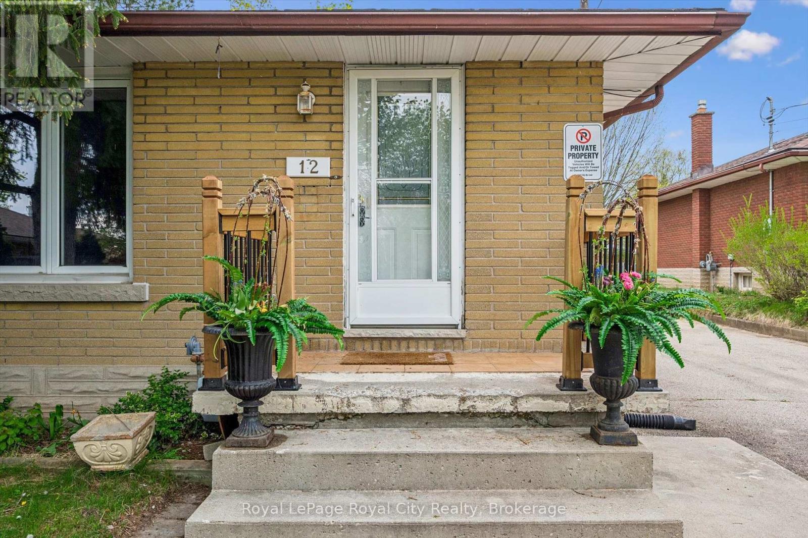 












12 DELMAR BOULEVARD

,
Guelph (St. George's),




Ontario
N1E2K8

