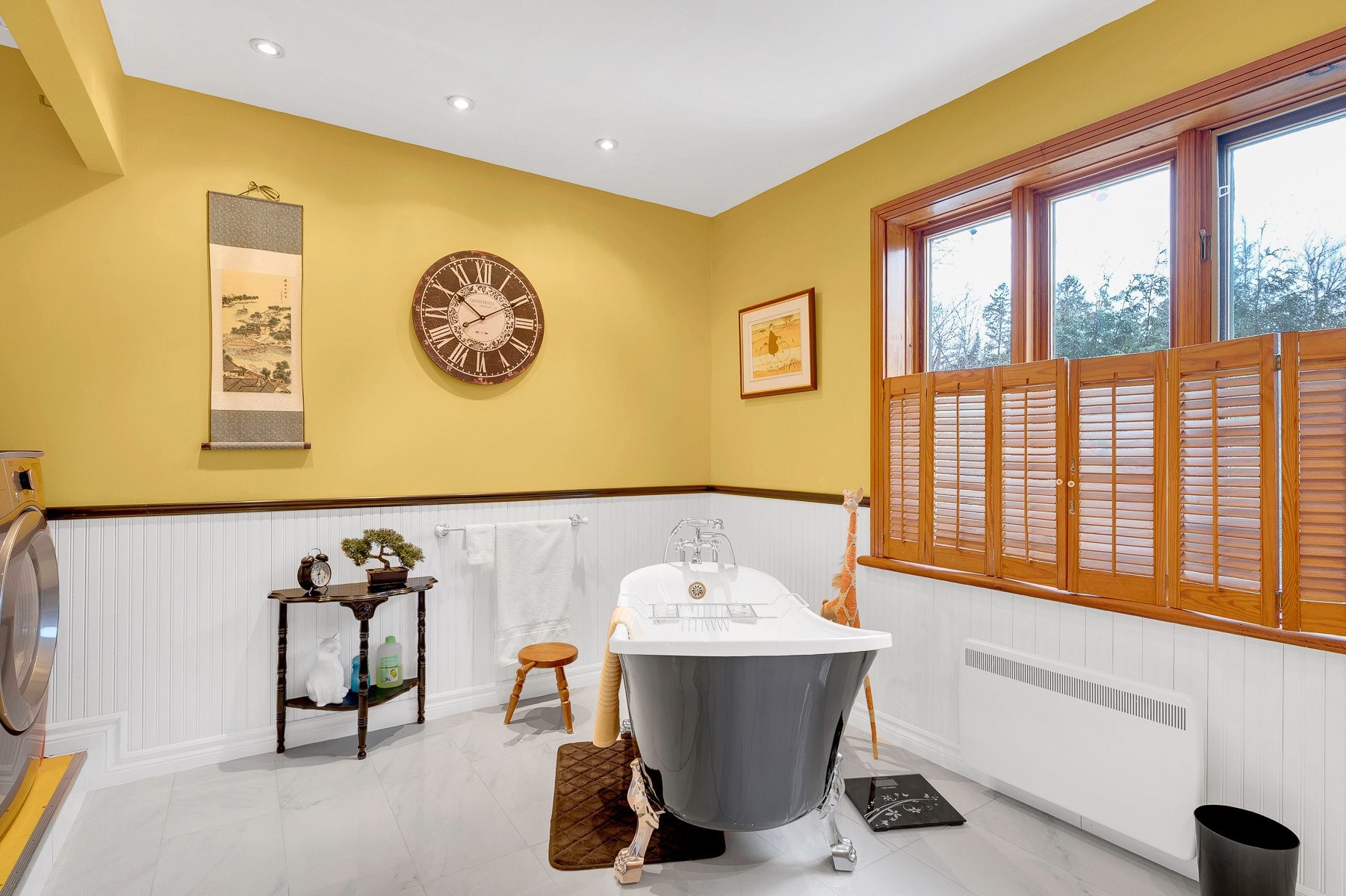 









20


Ch. des Couleurs

,
Saint-Sauveur,




QC
J0R1R2

