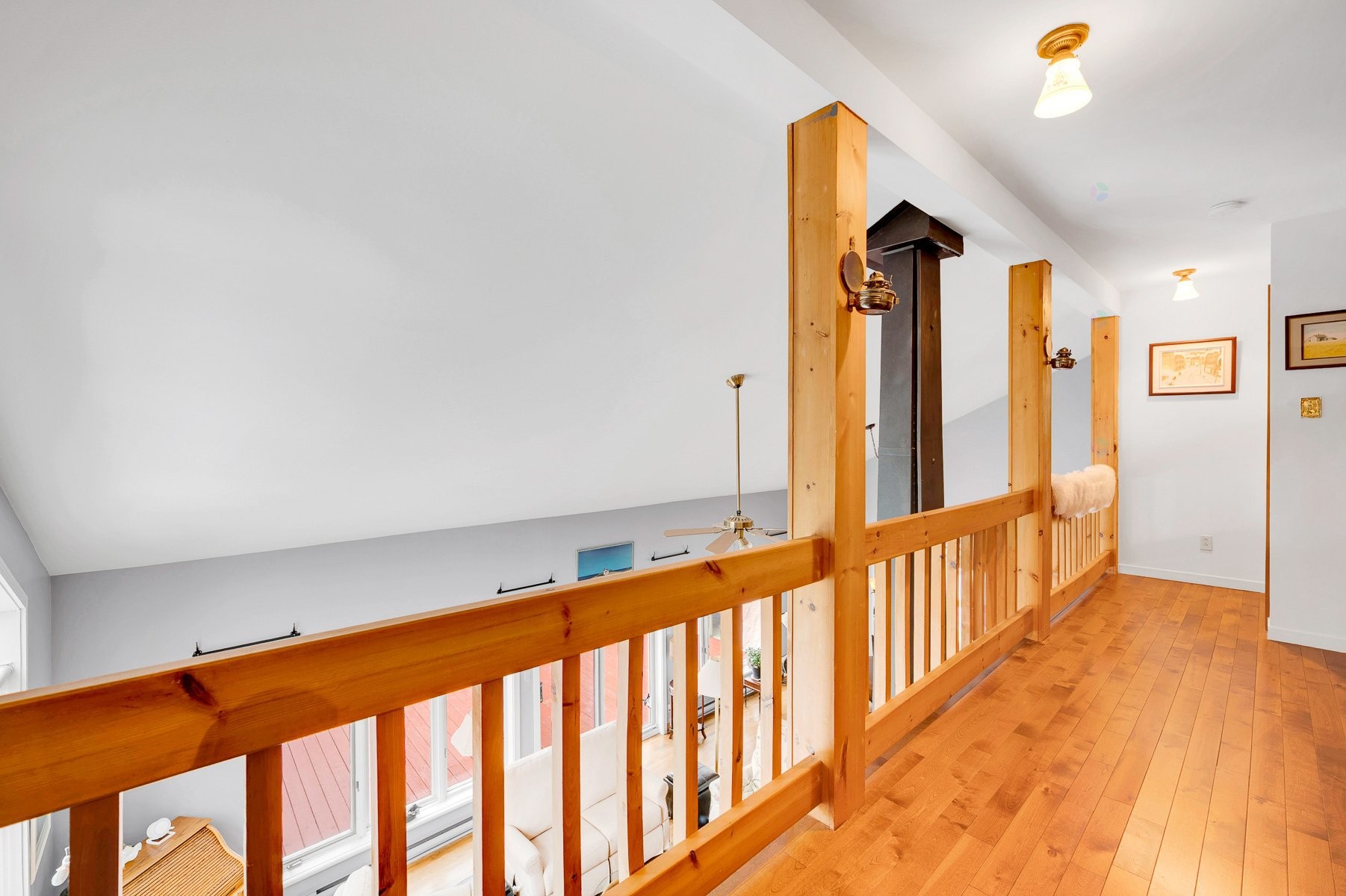 









20


Ch. des Couleurs

,
Saint-Sauveur,




QC
J0R1R2


