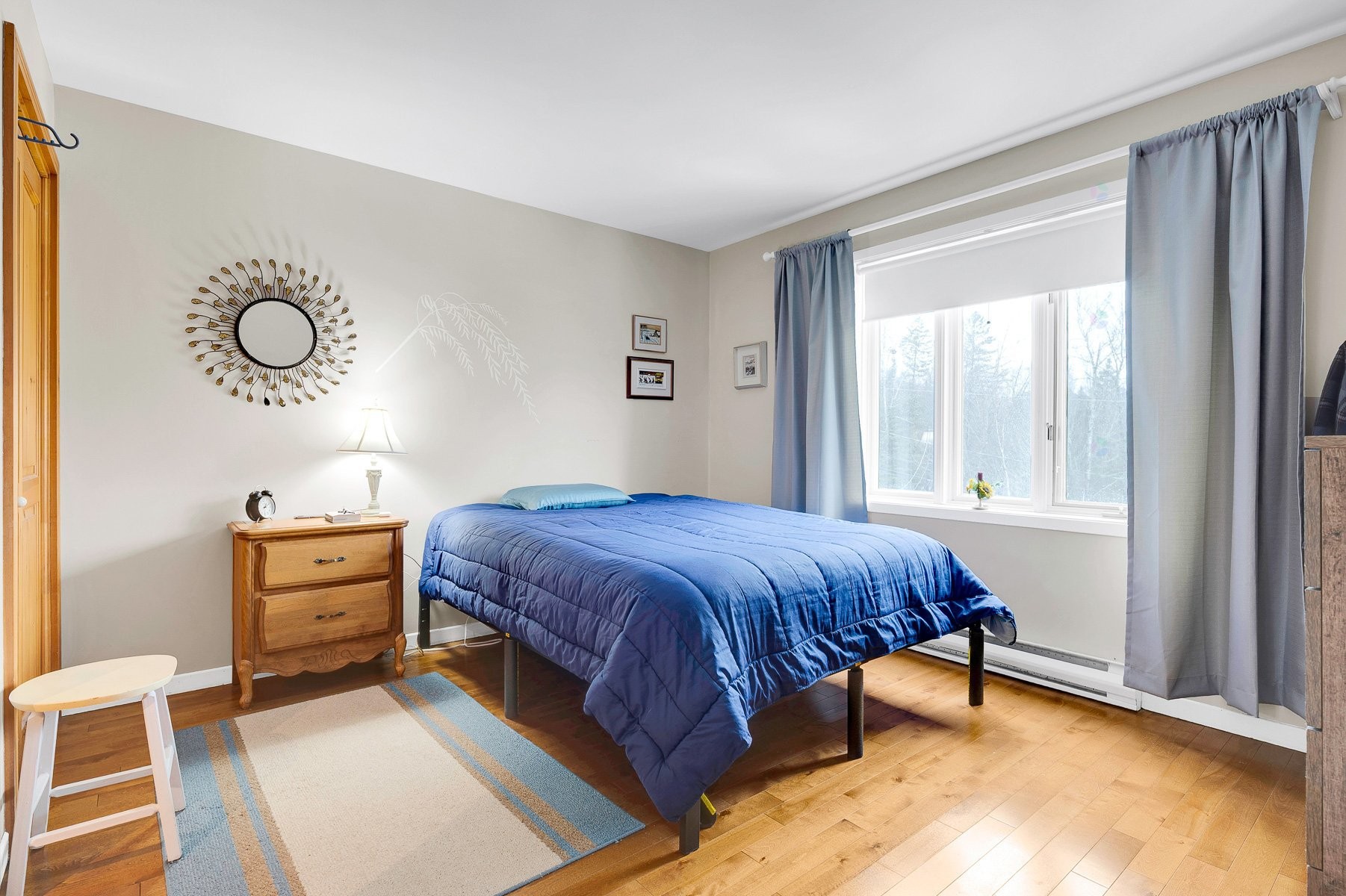 









20


Ch. des Couleurs

,
Saint-Sauveur,




QC
J0R1R2

