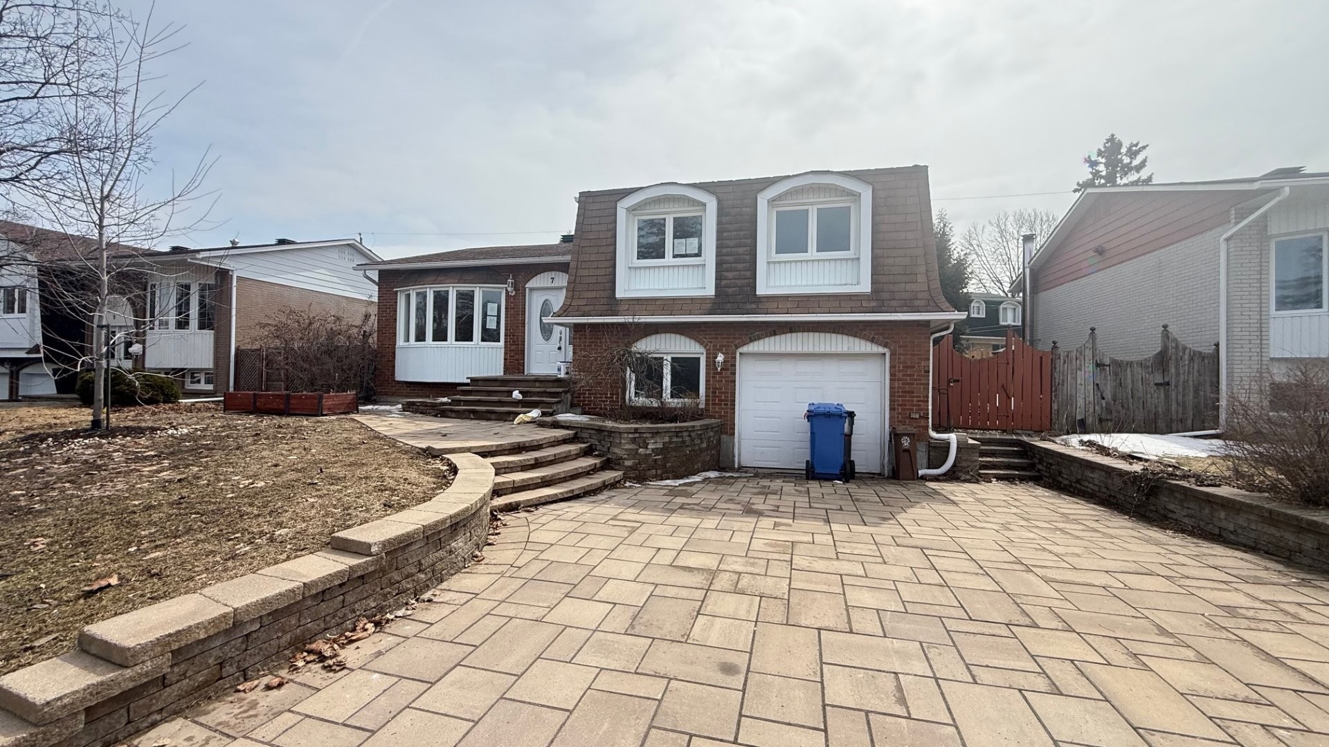 









7


Rue Tremayne

,
Dollard-des-Ormeaux,




QC
H9B1J2

