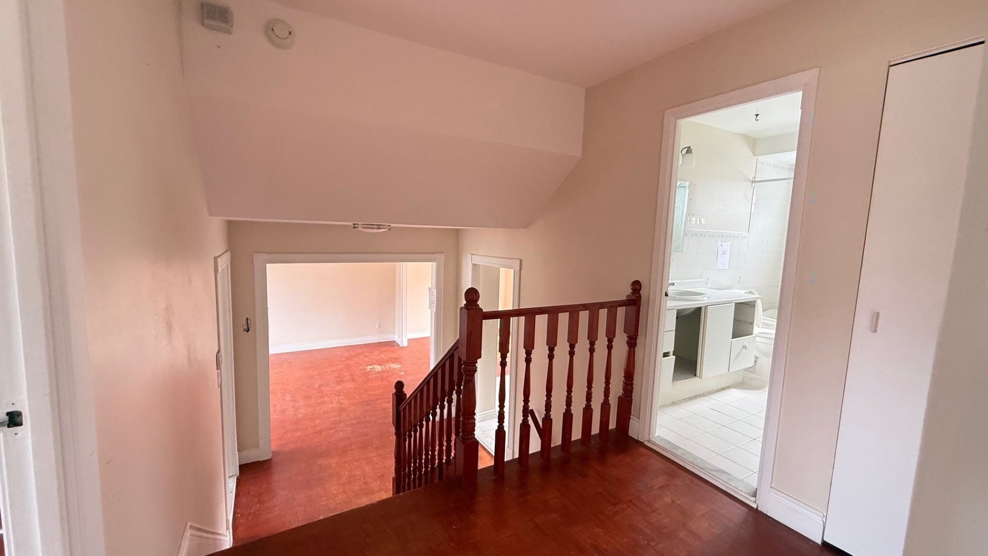 









7


Rue Tremayne

,
Dollard-des-Ormeaux,




QC
H9B1J2

