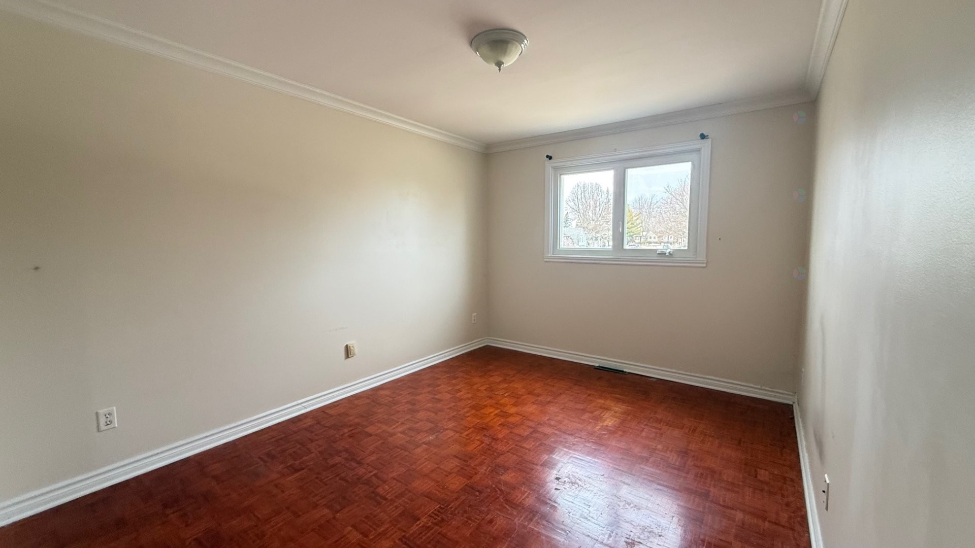 









7


Rue Tremayne

,
Dollard-des-Ormeaux,




QC
H9B1J2

