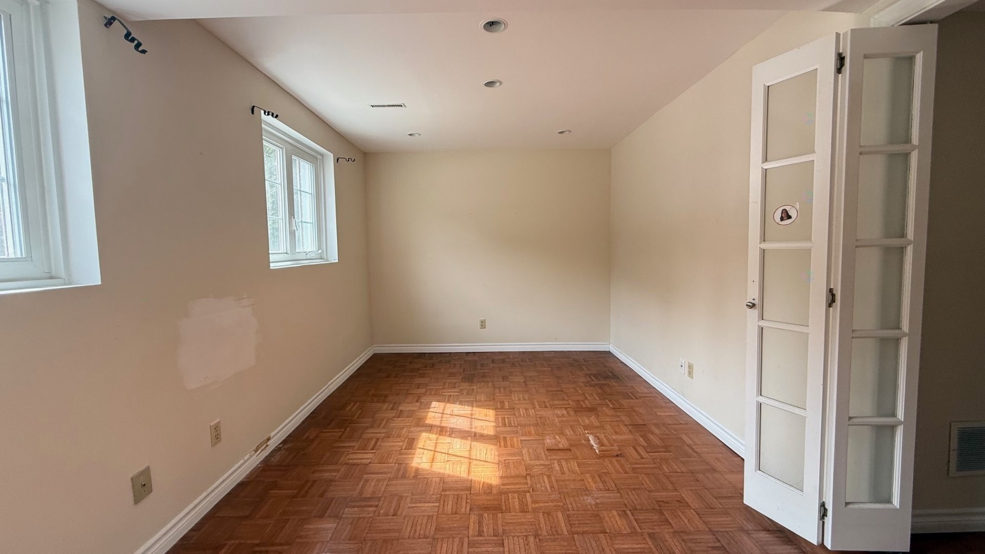 









7


Rue Tremayne

,
Dollard-des-Ormeaux,




QC
H9B1J2

