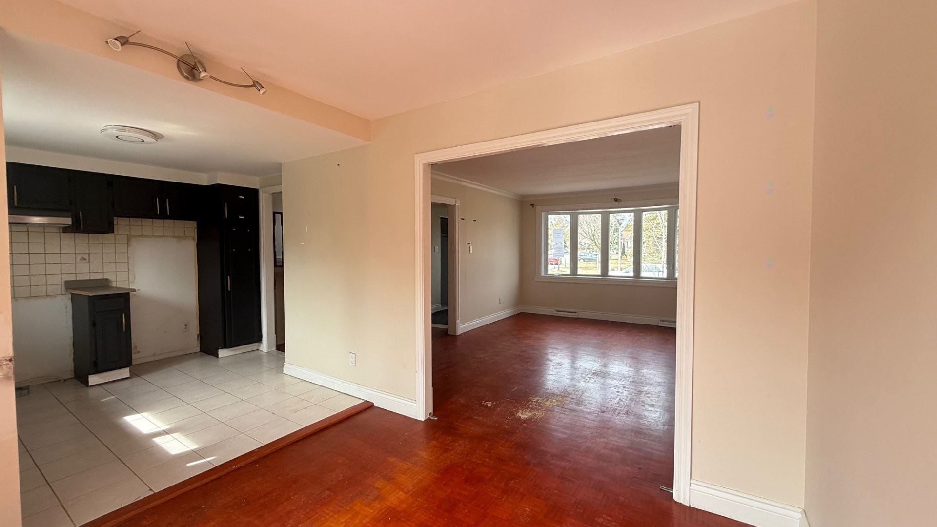 









7


Rue Tremayne

,
Dollard-des-Ormeaux,




QC
H9B1J2

