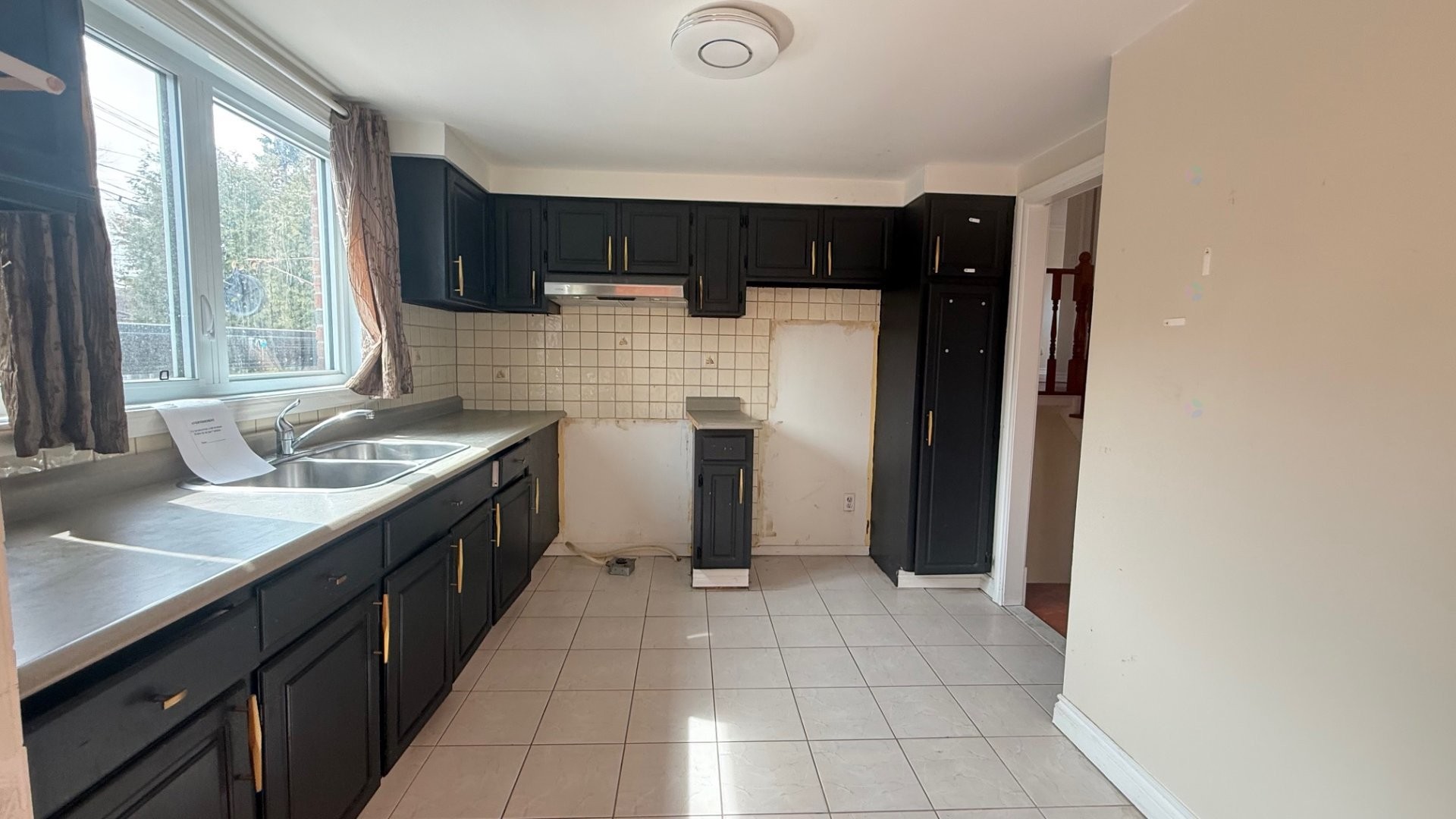 









7


Rue Tremayne

,
Dollard-des-Ormeaux,




QC
H9B1J2

