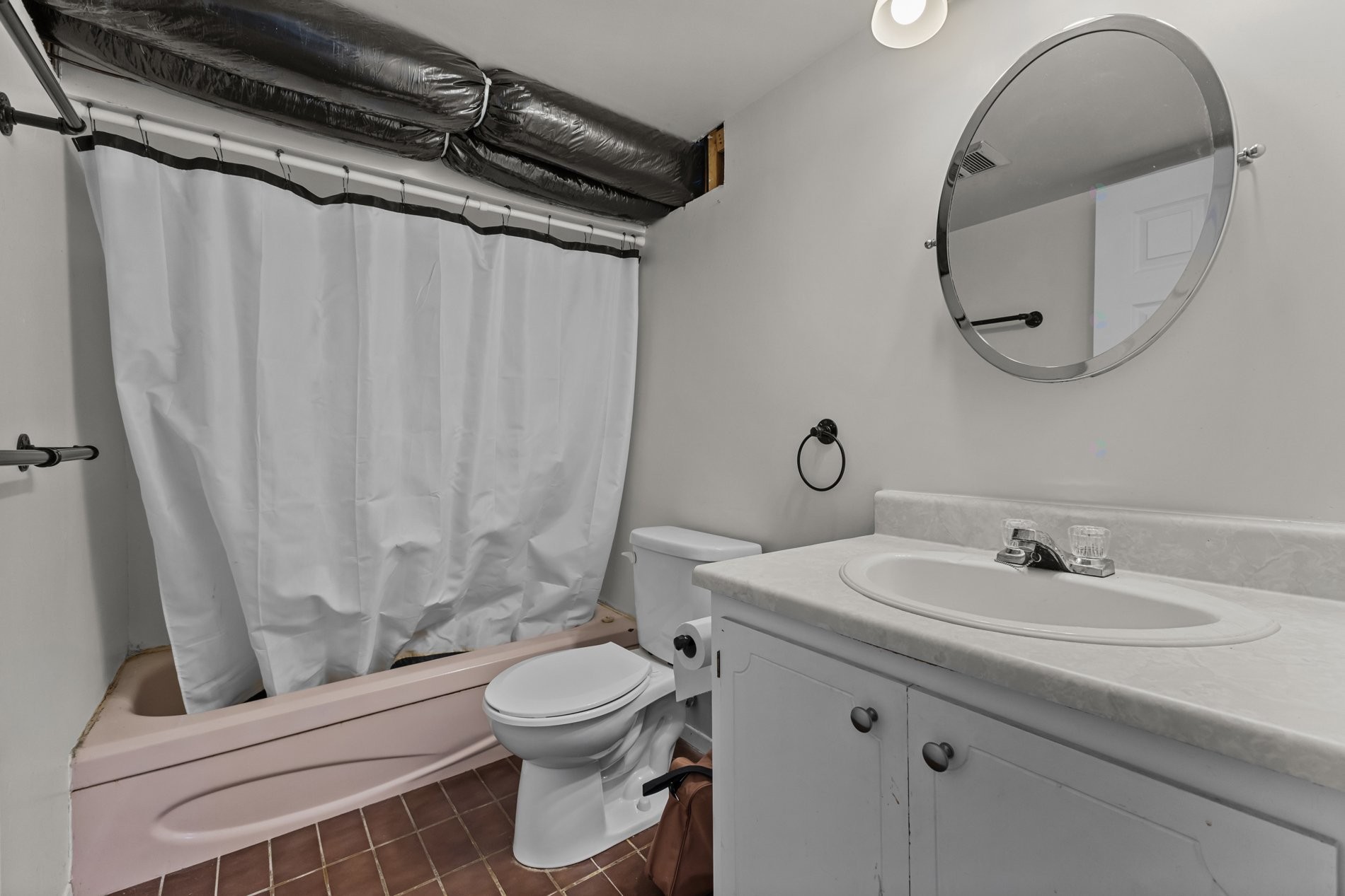 









35


Rue Pierre-Paul-Demaray

,
Saint-Jean-sur-Richelieu,




QC
J2W1T6

