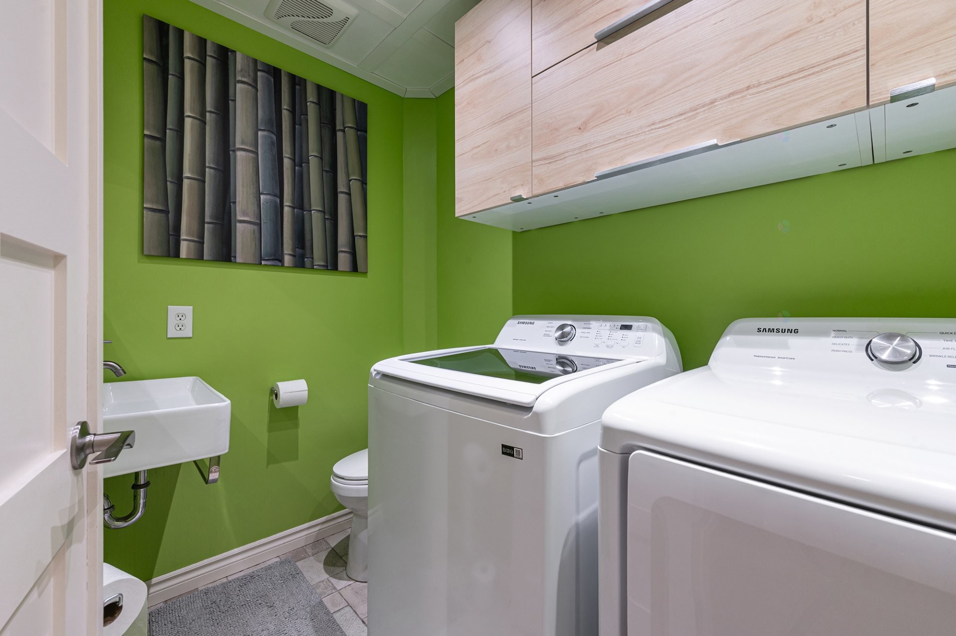 









2


Rue de l'Amandier

,
Saint-Constant,




QC
J5A2P5

