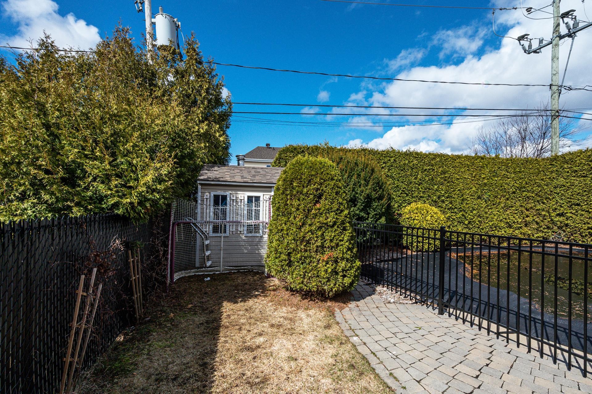 









2


Rue de l'Amandier

,
Saint-Constant,




QC
J5A2P5

