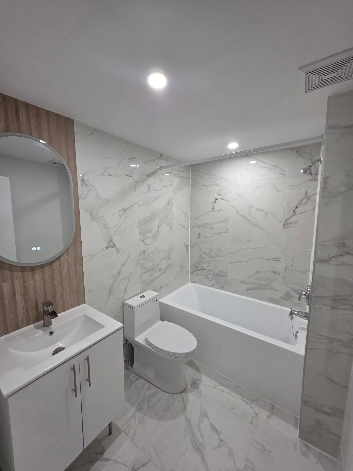 









550


Rue Varennes

, 9,
Longueuil (Le Vieux-Longueuil),




QC
J4L4E5

