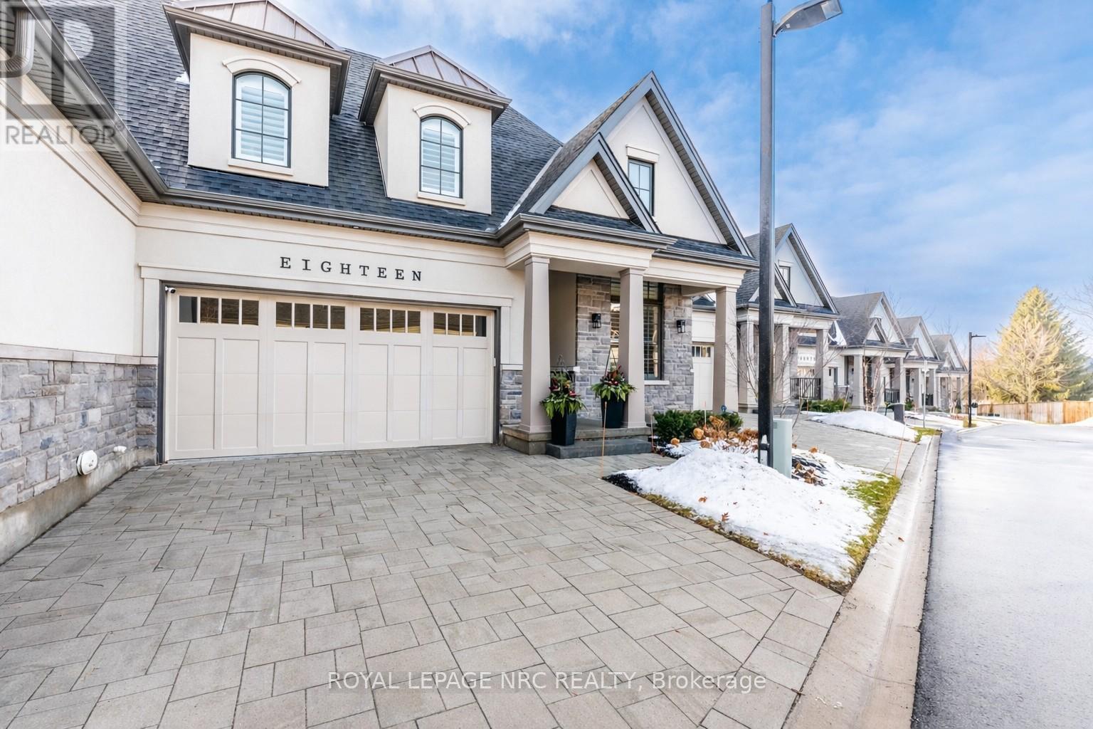 












18 - 190 CANBORO ROAD

,
Pelham (Fonthill),




Ontario
L0S1E0

