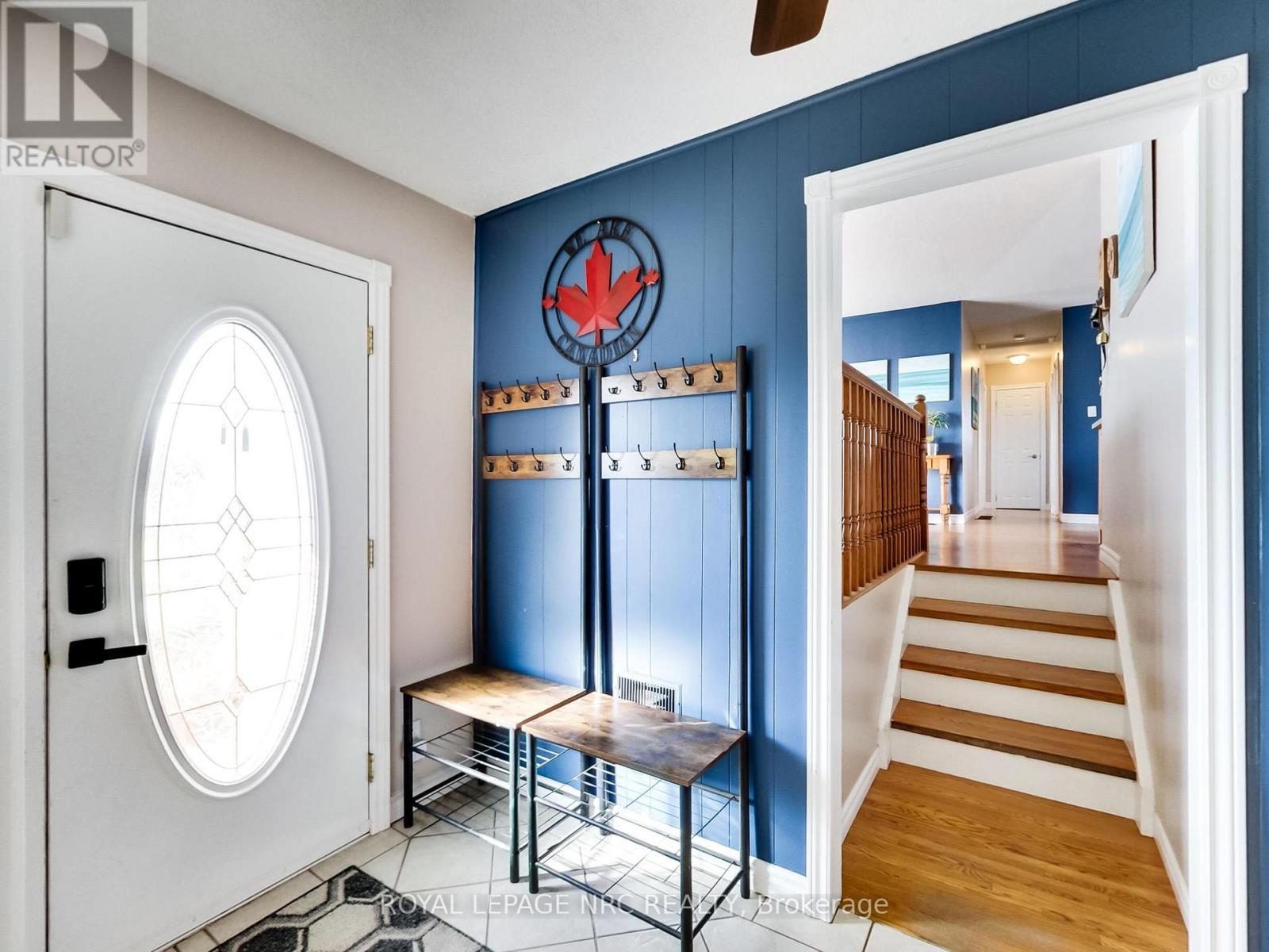 












9183 SILVER STREET

,
West Lincoln,




Ontario
L0R1E0

