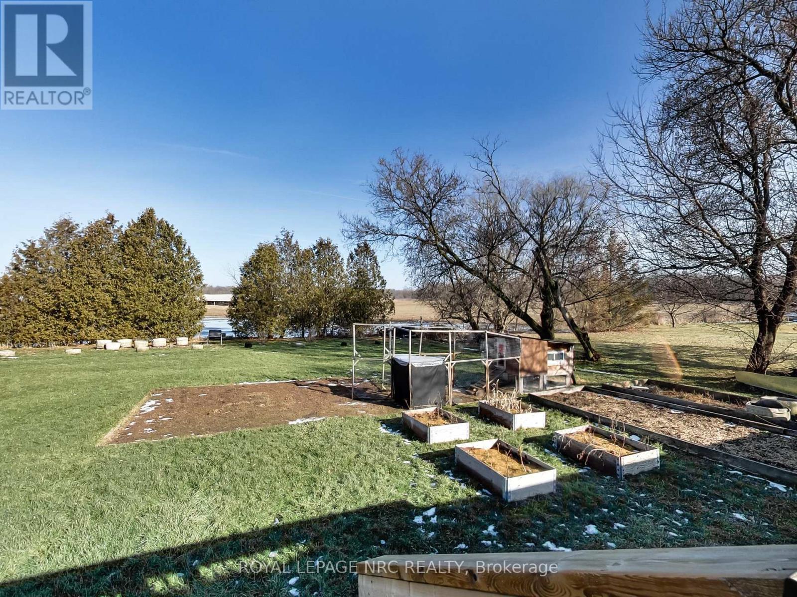 












9183 SILVER STREET

,
West Lincoln,




Ontario
L0R1E0

