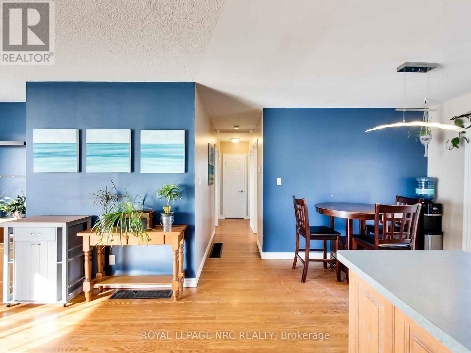 












9183 SILVER STREET

,
West Lincoln,




Ontario
L0R1E0

