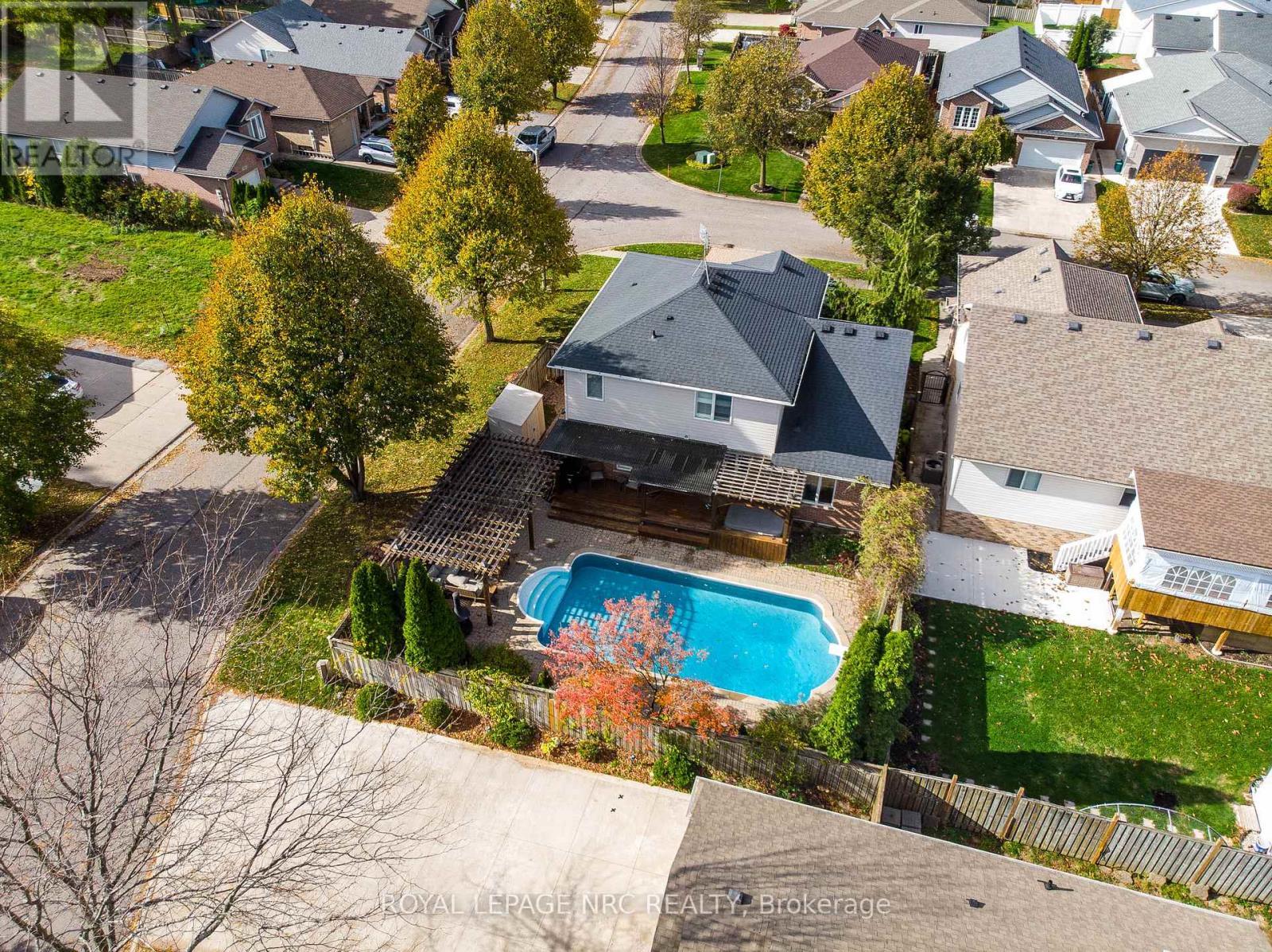 












7955 HARVEST CRESCENT

,
Niagara Falls (Ascot),




Ontario
L2H3G7

