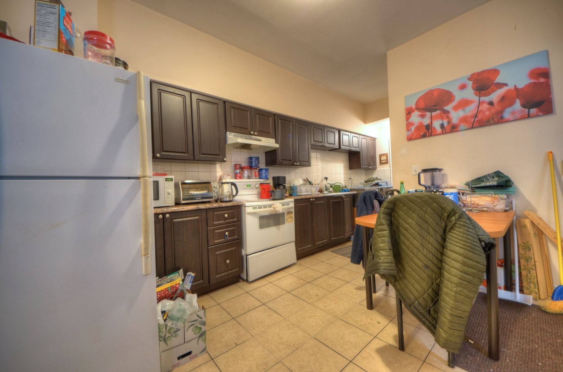 









1452

 - 1462


Rue Atateken

,
Montréal (Ville-Marie),




QC
H2L3L3

