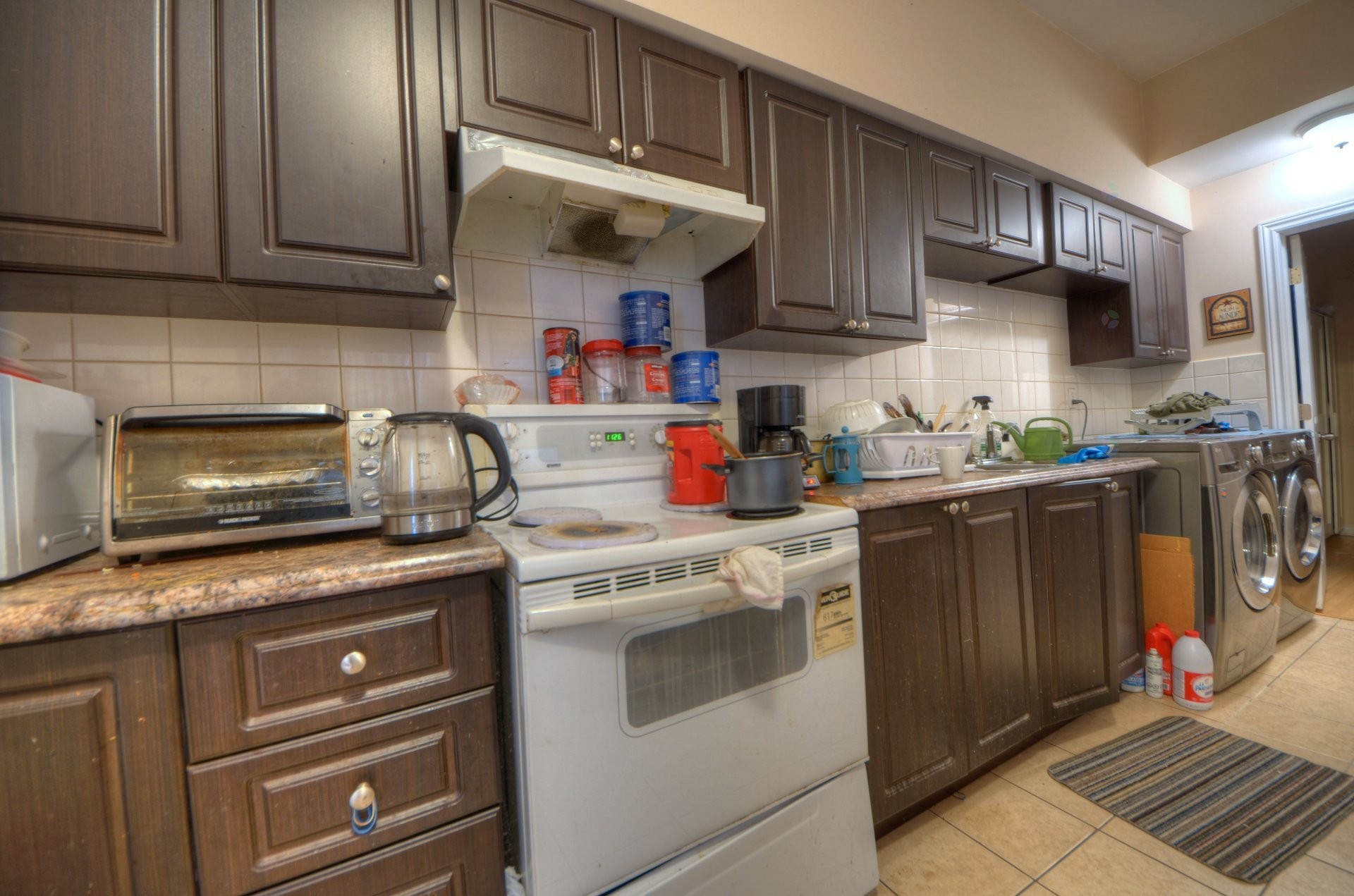 









1452

 - 1462


Rue Atateken

,
Montréal (Ville-Marie),




QC
H2L3L3

