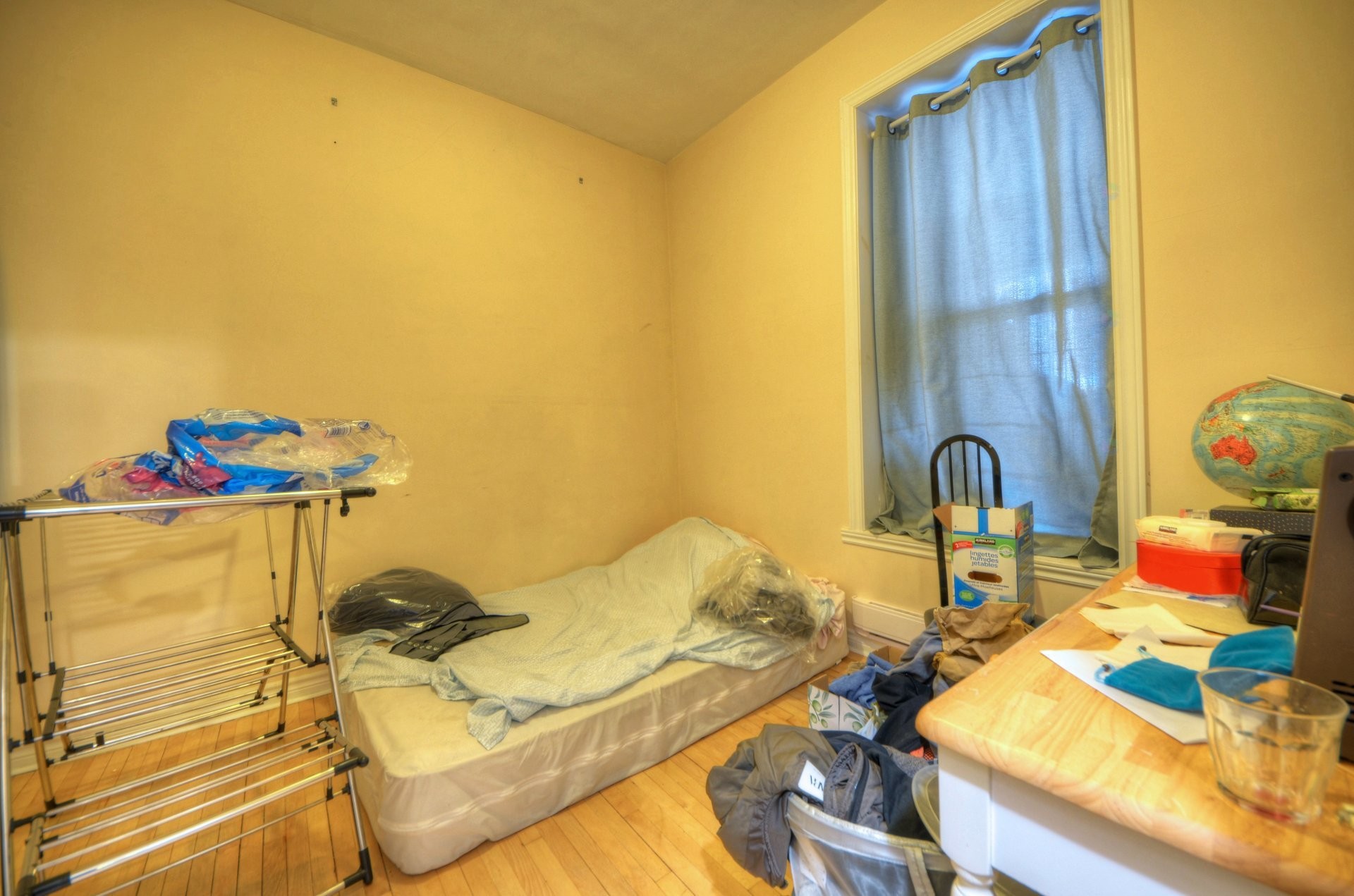 









1452

 - 1462


Rue Atateken

,
Montréal (Ville-Marie),




QC
H2L3L3

