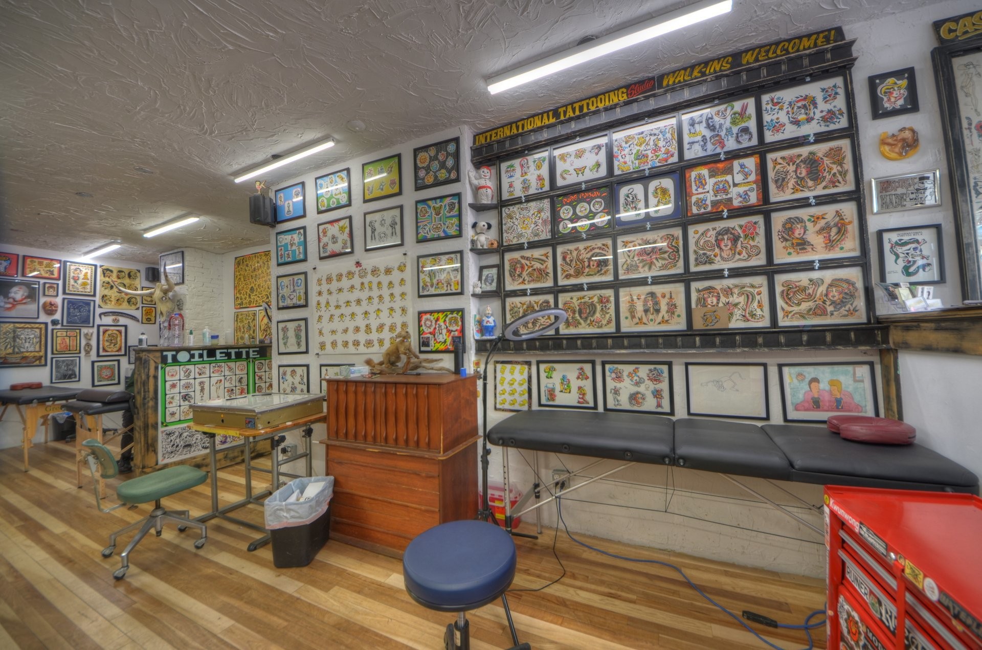 









1452

 - 1462


Rue Atateken

,
Montréal (Ville-Marie),




QC
H2L3L3

