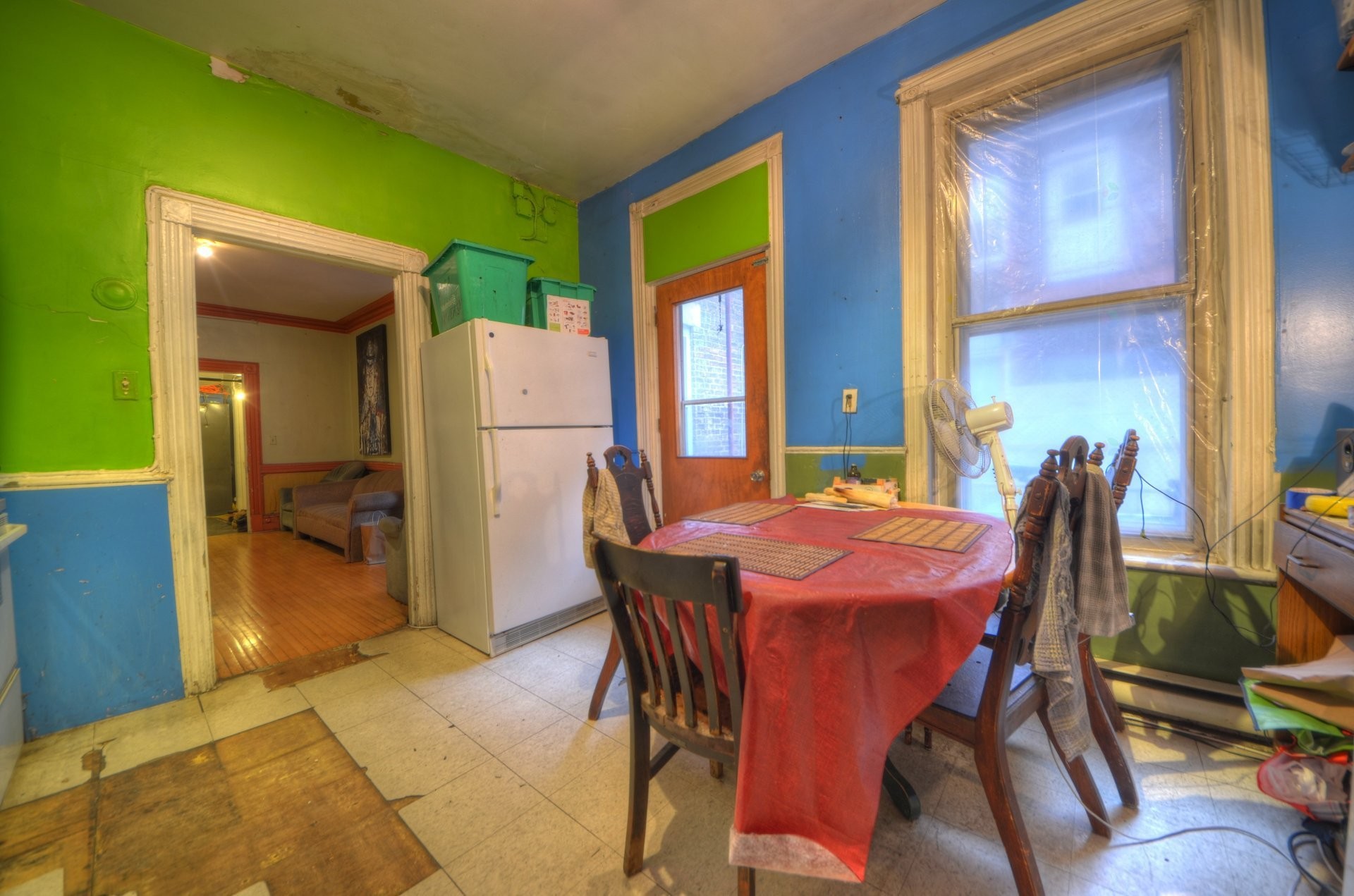 









1452

 - 1462


Rue Atateken

,
Montréal (Ville-Marie),




QC
H2L3L3

