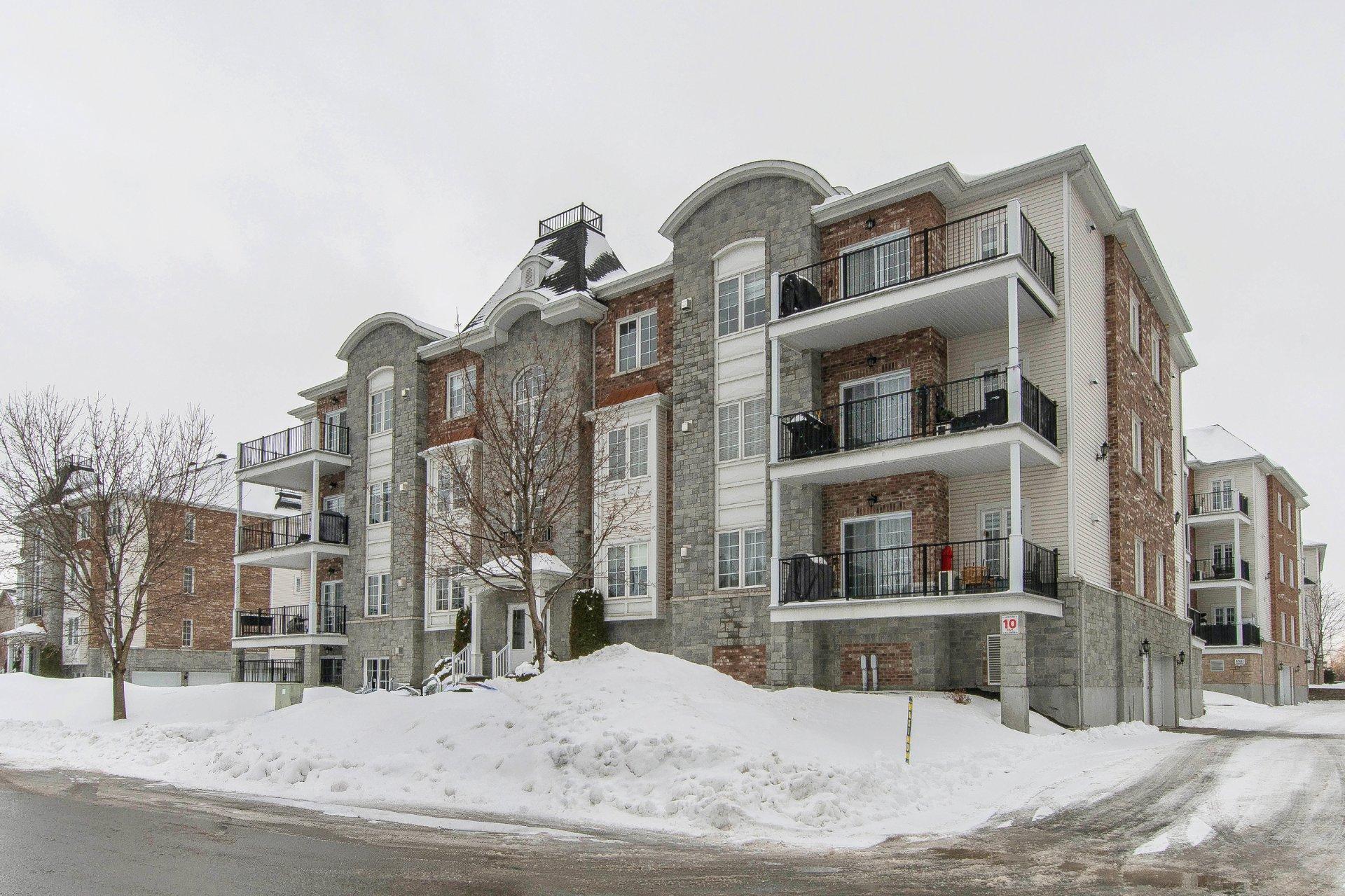 









645


Rue Montmartre

, 203,
Mascouche,




QC
J7K0J2

