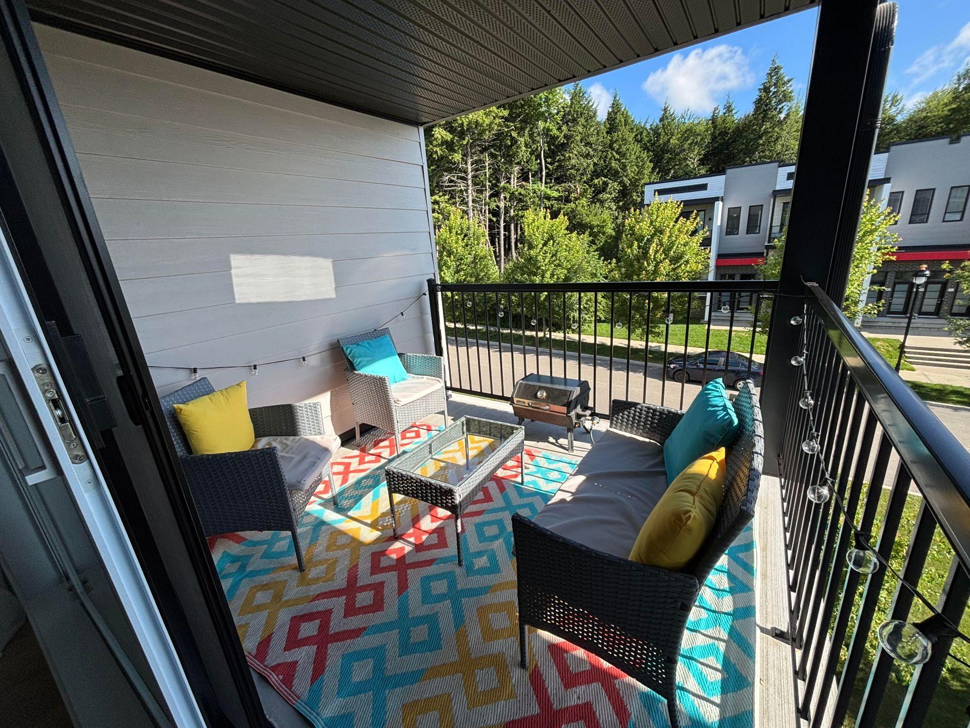 









900


Rue du Gisement

, 7,
Sherbrooke (Les Nations),




QC
J1H0N4

