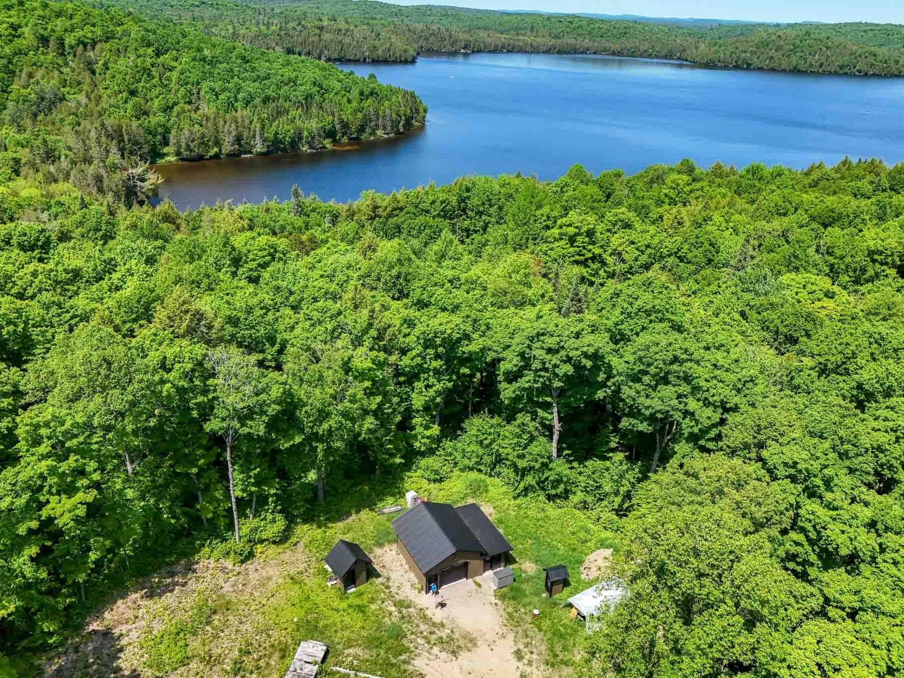 









6


Ch. de la Pruche

,
Déléage,




QC
J9E3A8

