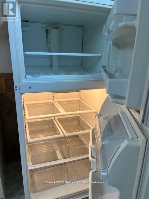 












LOWER - 48 PLOWSHARE CRESCENT

,
Toronto,




Ontario
M9V4Y2

