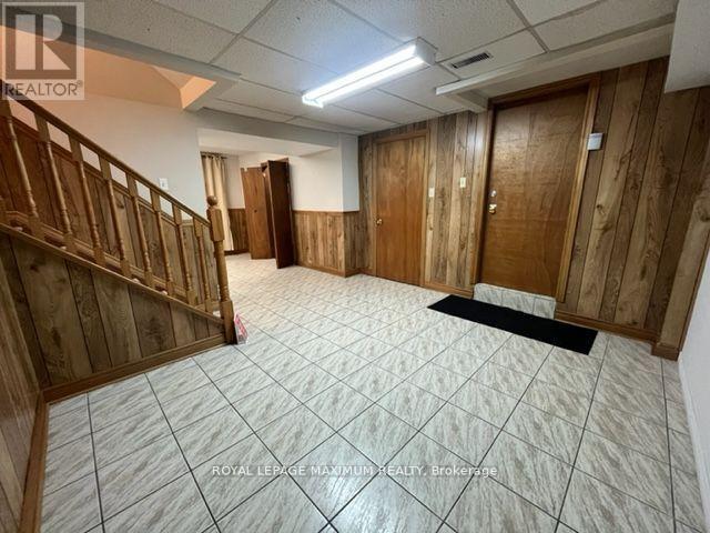 












LOWER - 48 PLOWSHARE CRESCENT

,
Toronto,




Ontario
M9V4Y2

