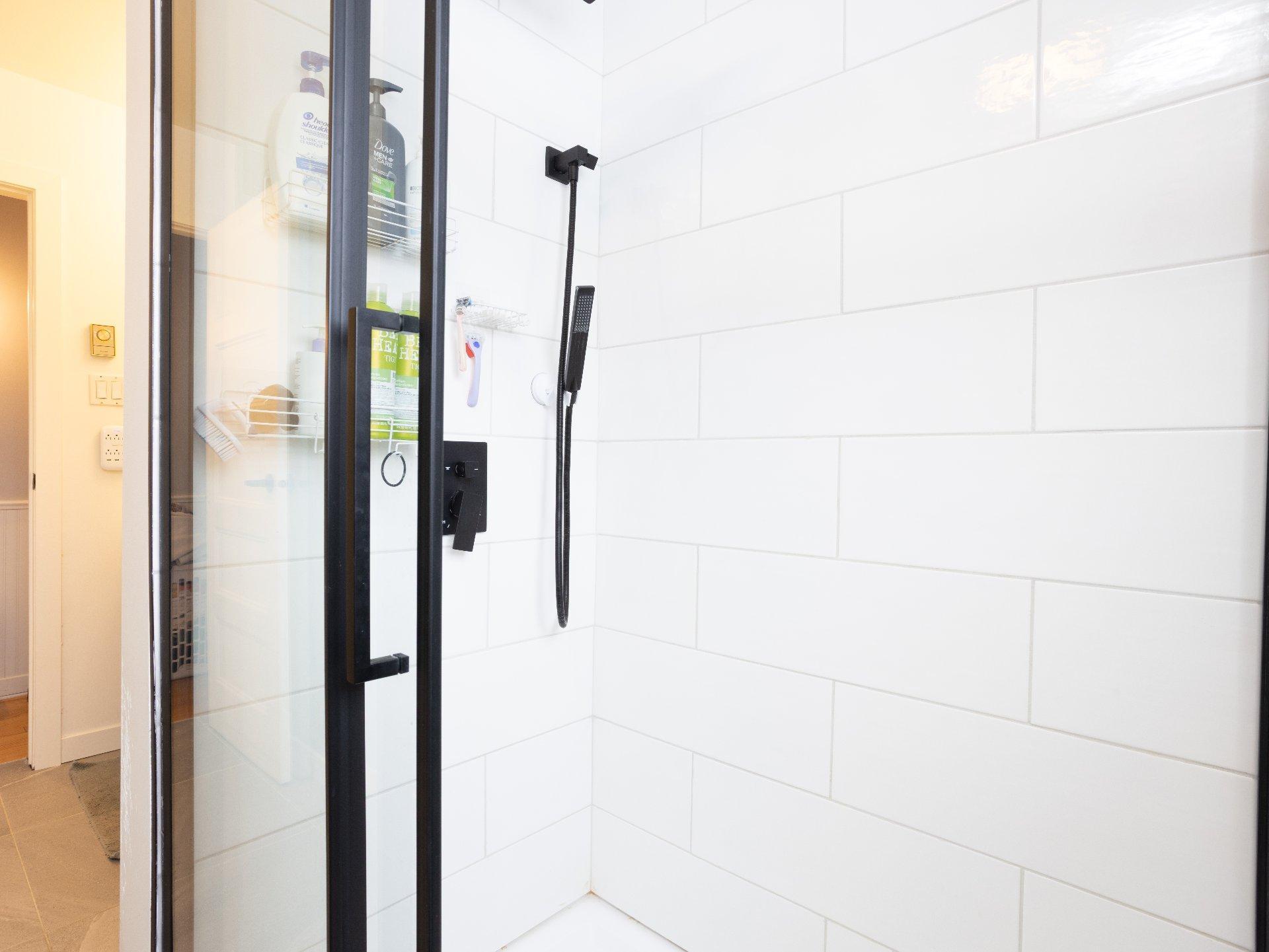 









1530


Route de la Cité-des-Jeunes

,
Saint-Lazare,




QC
J7T2B8

