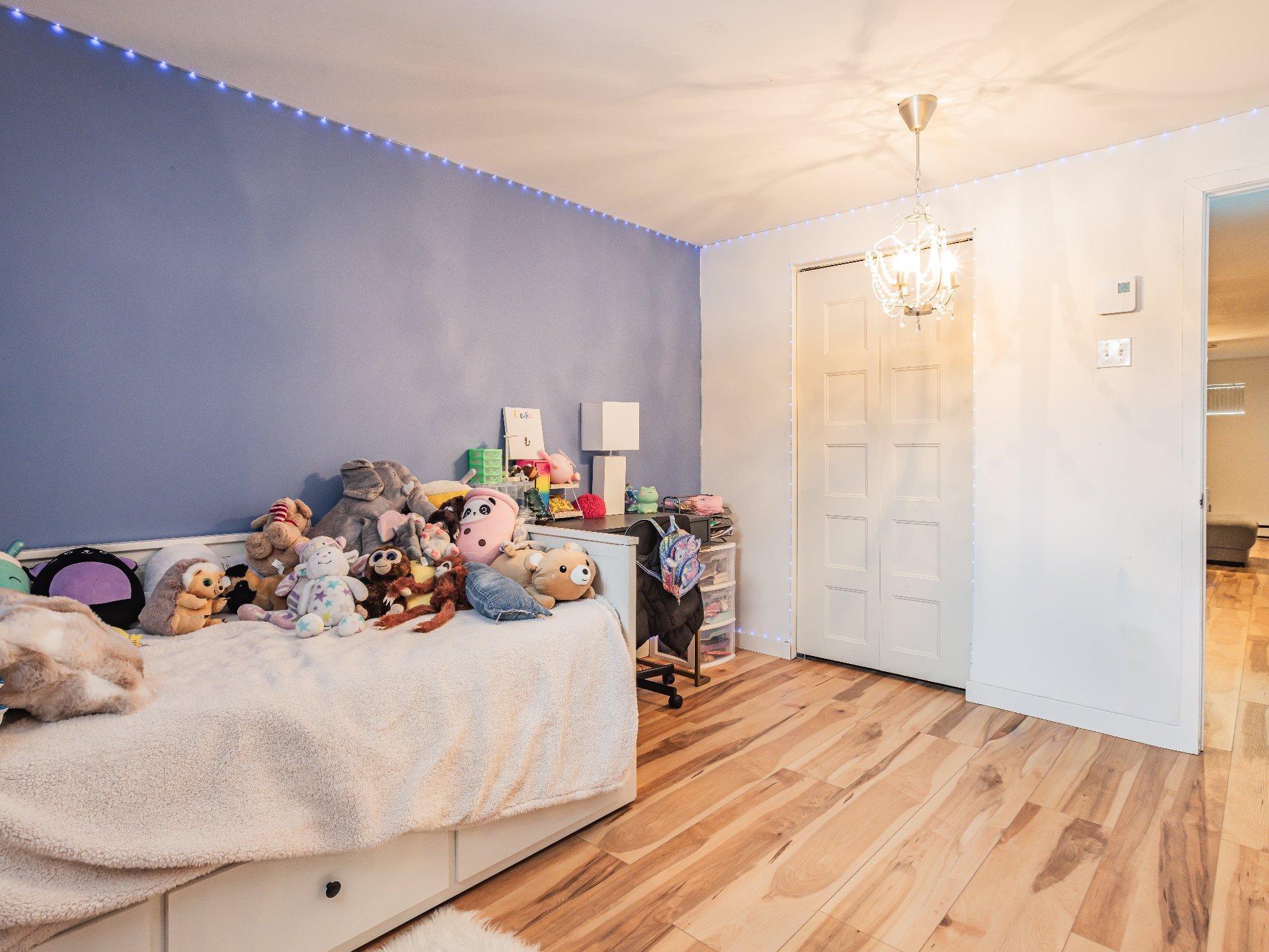 









1530


Route de la Cité-des-Jeunes

,
Saint-Lazare,




QC
J7T2B8

