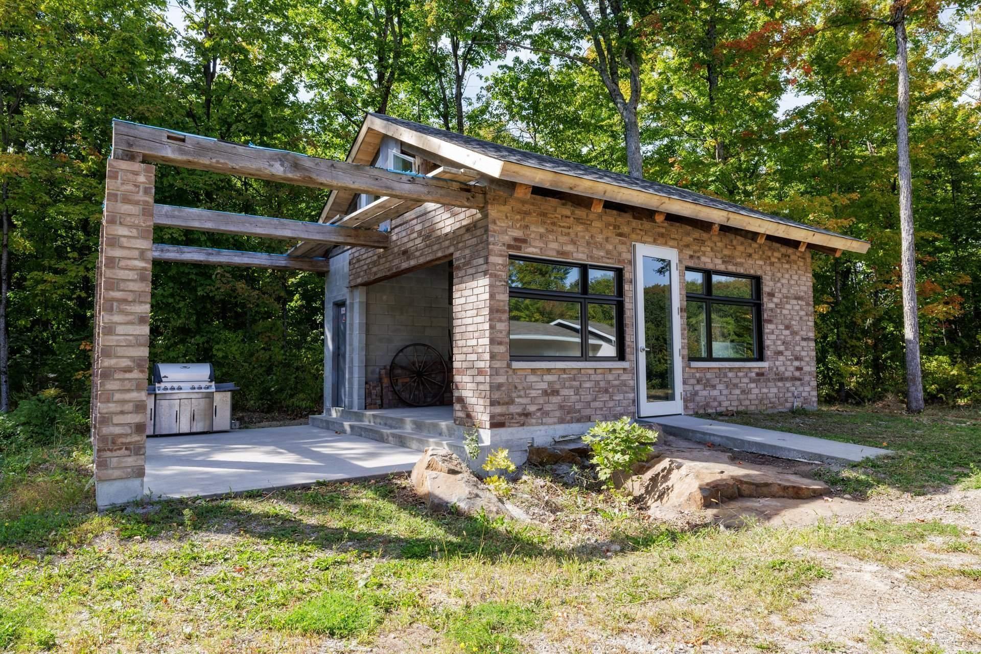 









2326


Ch. Lonsdale E.

,
L'Ange-Gardien,




QC
J8L0G1

