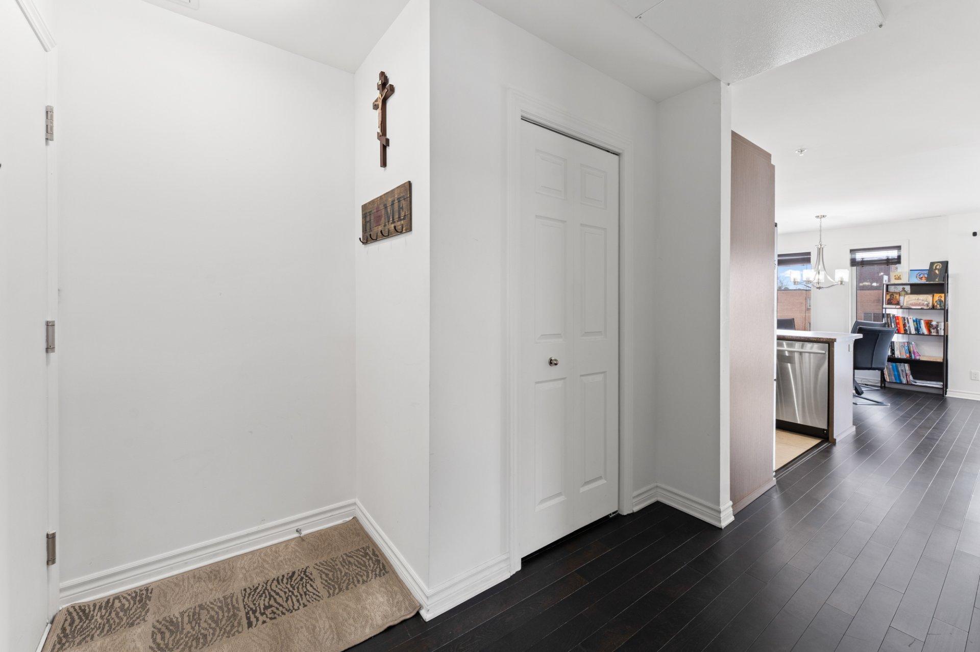 









121


Rue François-Souillard

, 301,
Laval (Laval-des-Rapides),




QC
H7N5J7

