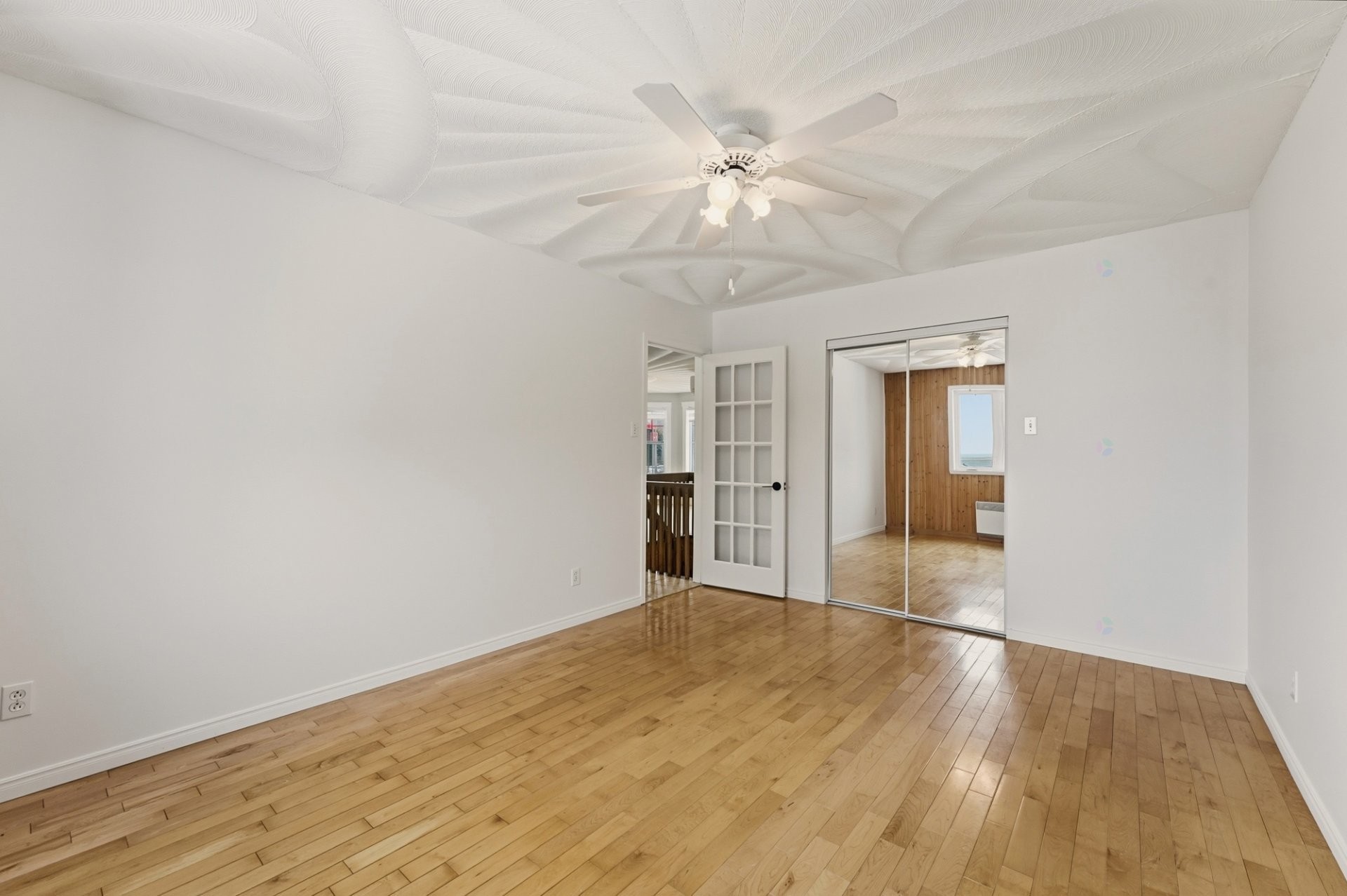 









576


Rue Principale

,
Sainte-Brigide-d'Iberville,




QC
J0J1X0

