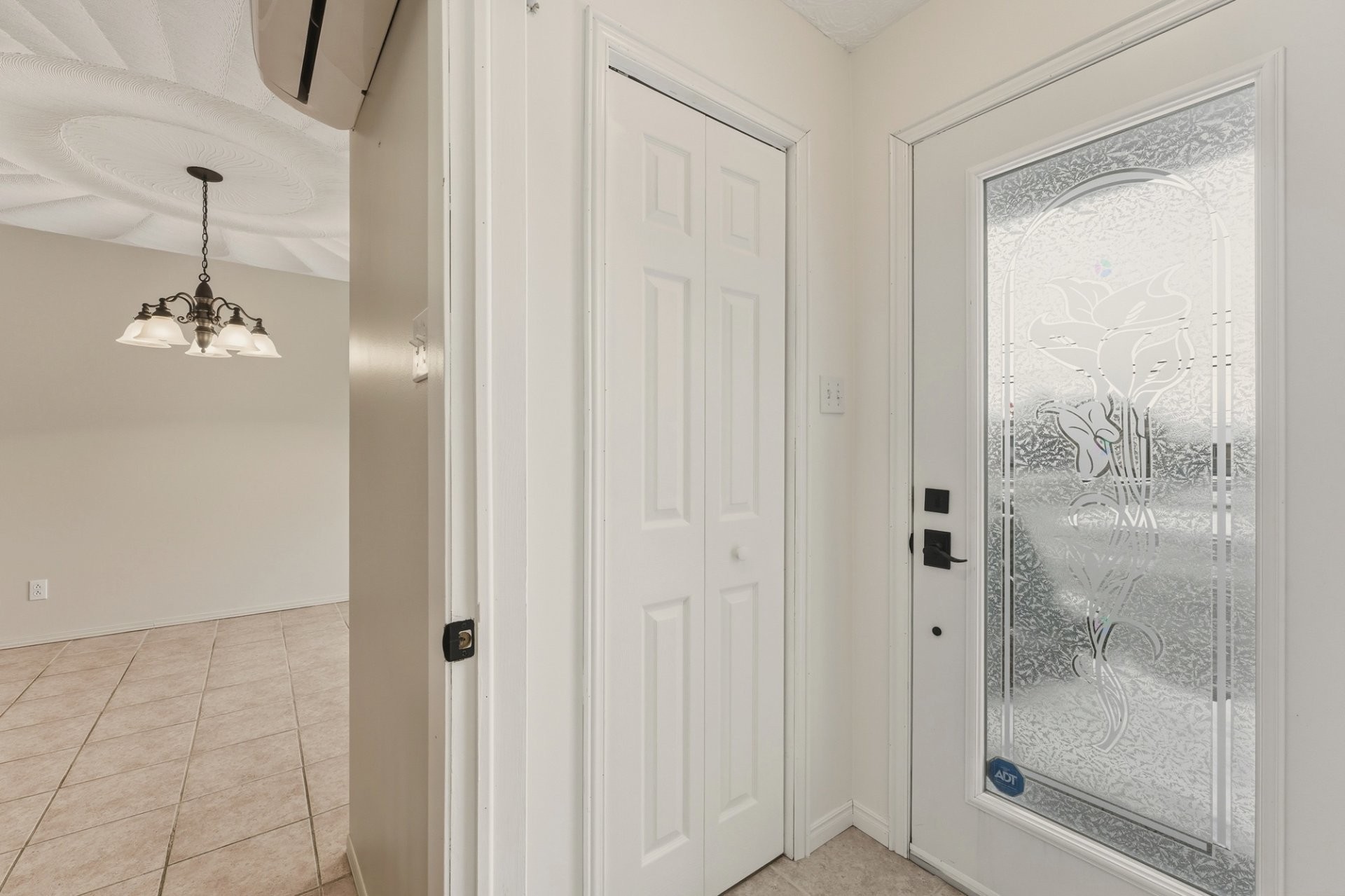 









576


Rue Principale

,
Sainte-Brigide-d'Iberville,




QC
J0J1X0

