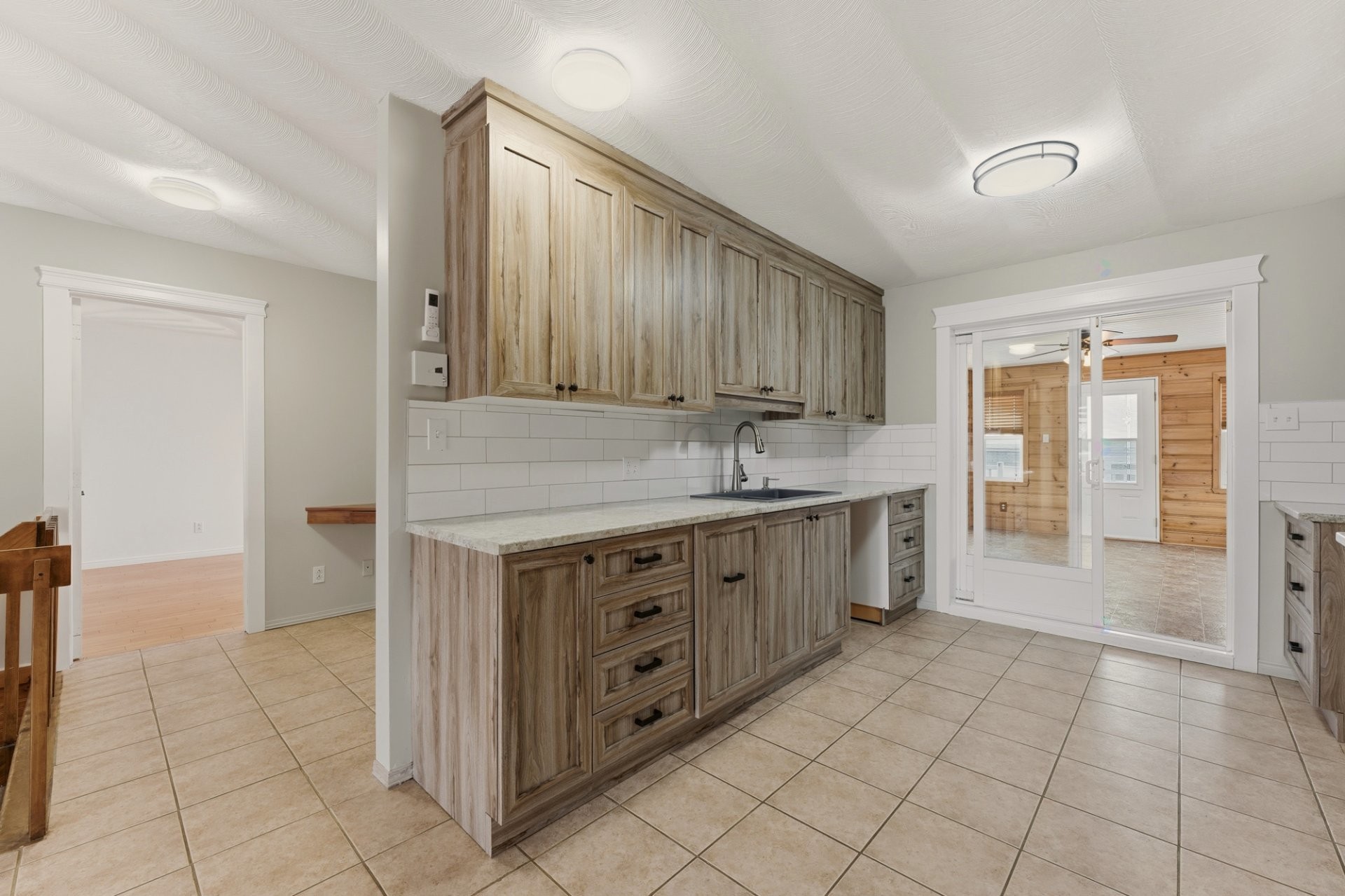 









576


Rue Principale

,
Sainte-Brigide-d'Iberville,




QC
J0J1X0

