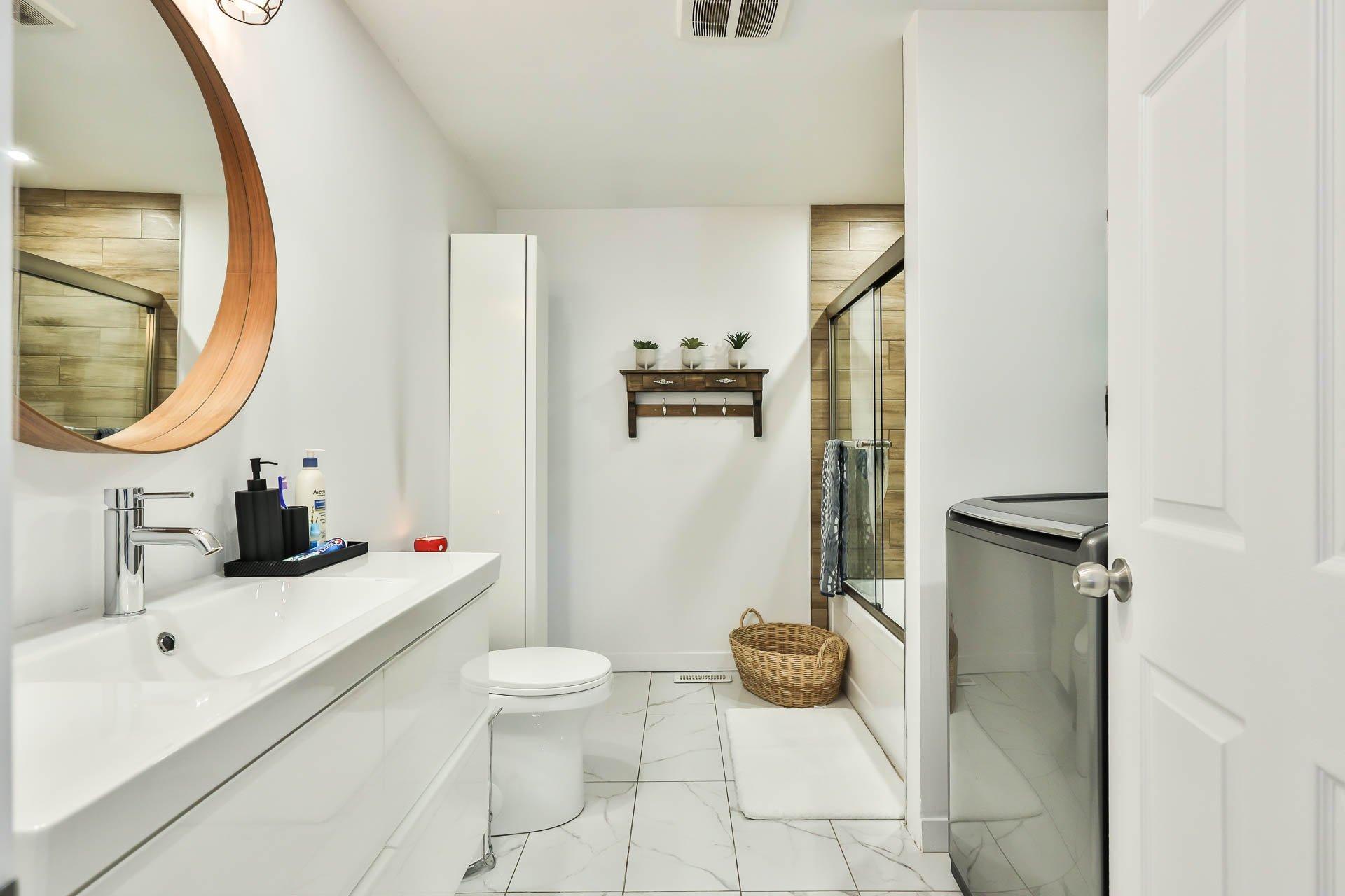 









657


Rue Sigouin

,
Gatineau (Gatineau),




QC
J8P5H7

