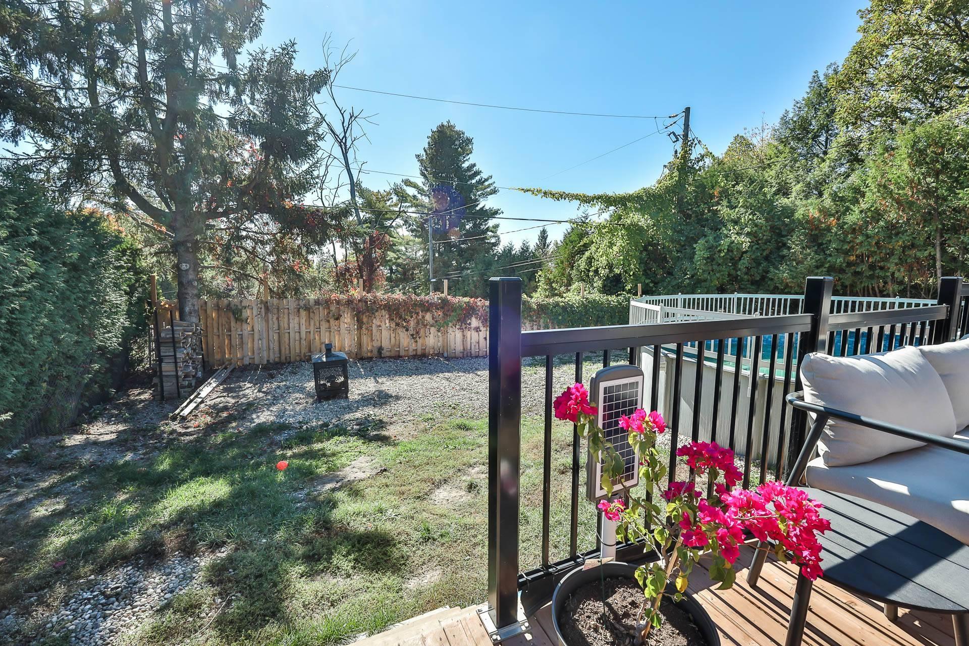 









657


Rue Sigouin

,
Gatineau (Gatineau),




QC
J8P5H7

