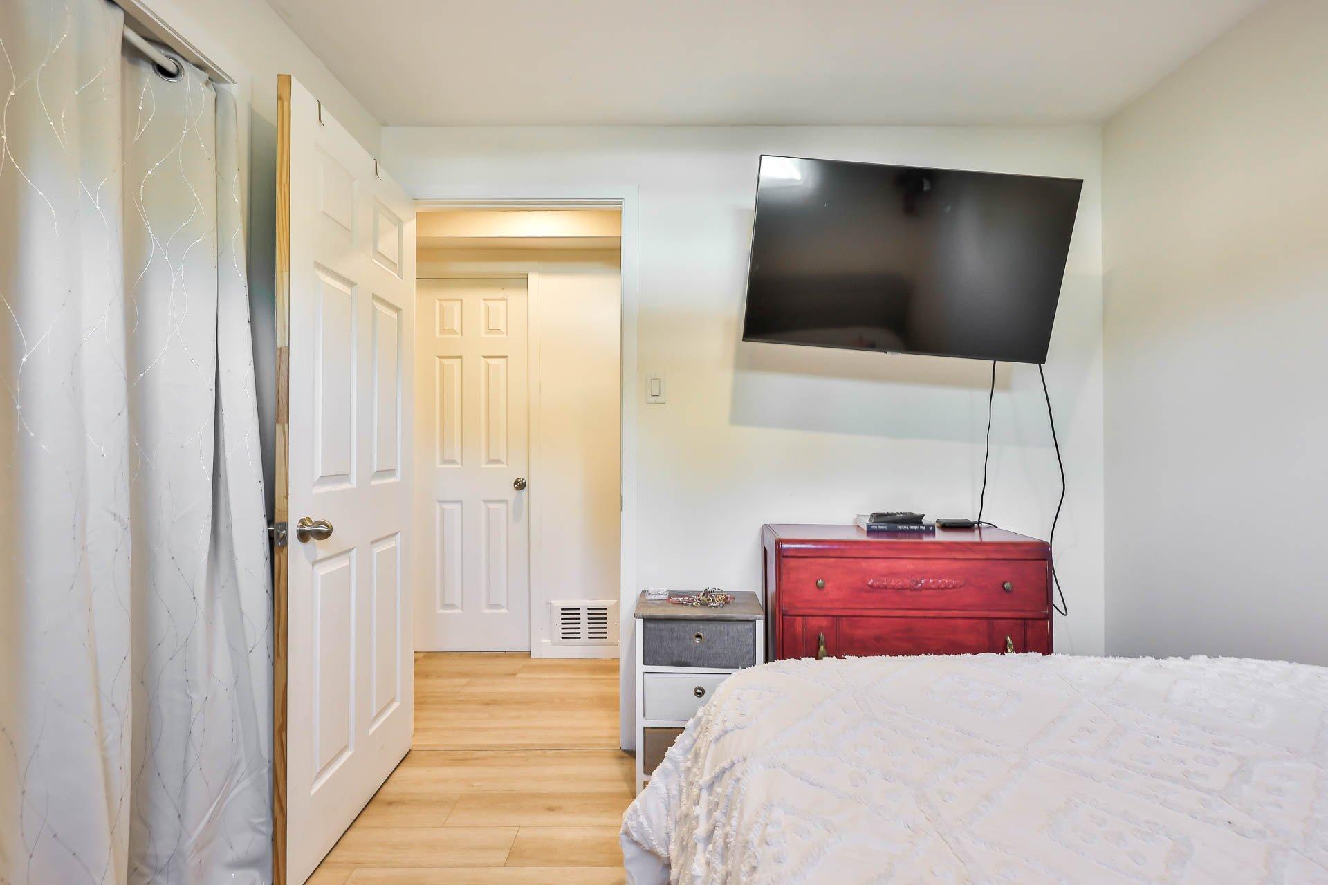 









657


Rue Sigouin

,
Gatineau (Gatineau),




QC
J8P5H7

