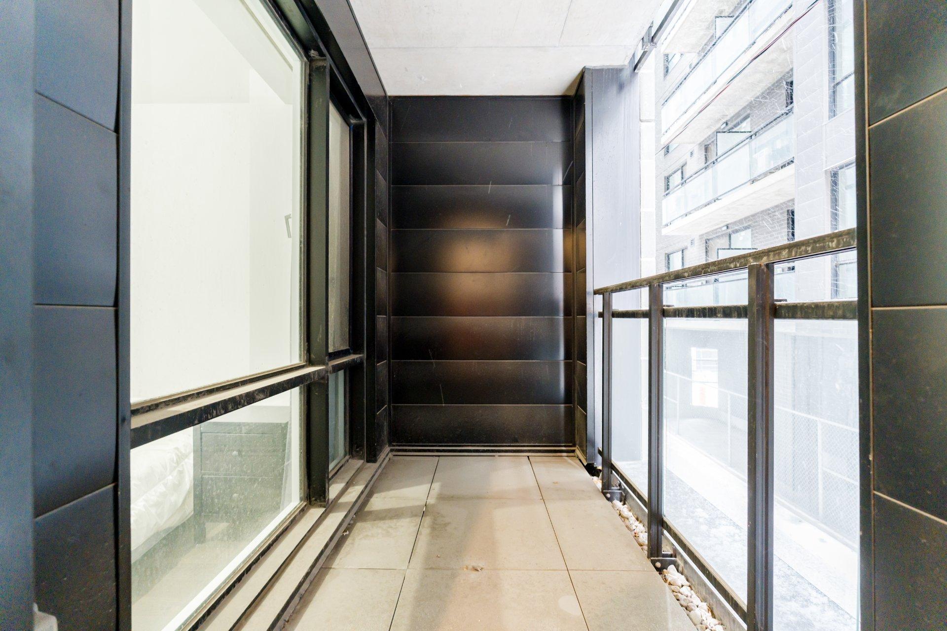 









1160


Rue MacKay

, 209,
Montréal (Ville-Marie),




QC
H3G0G8

