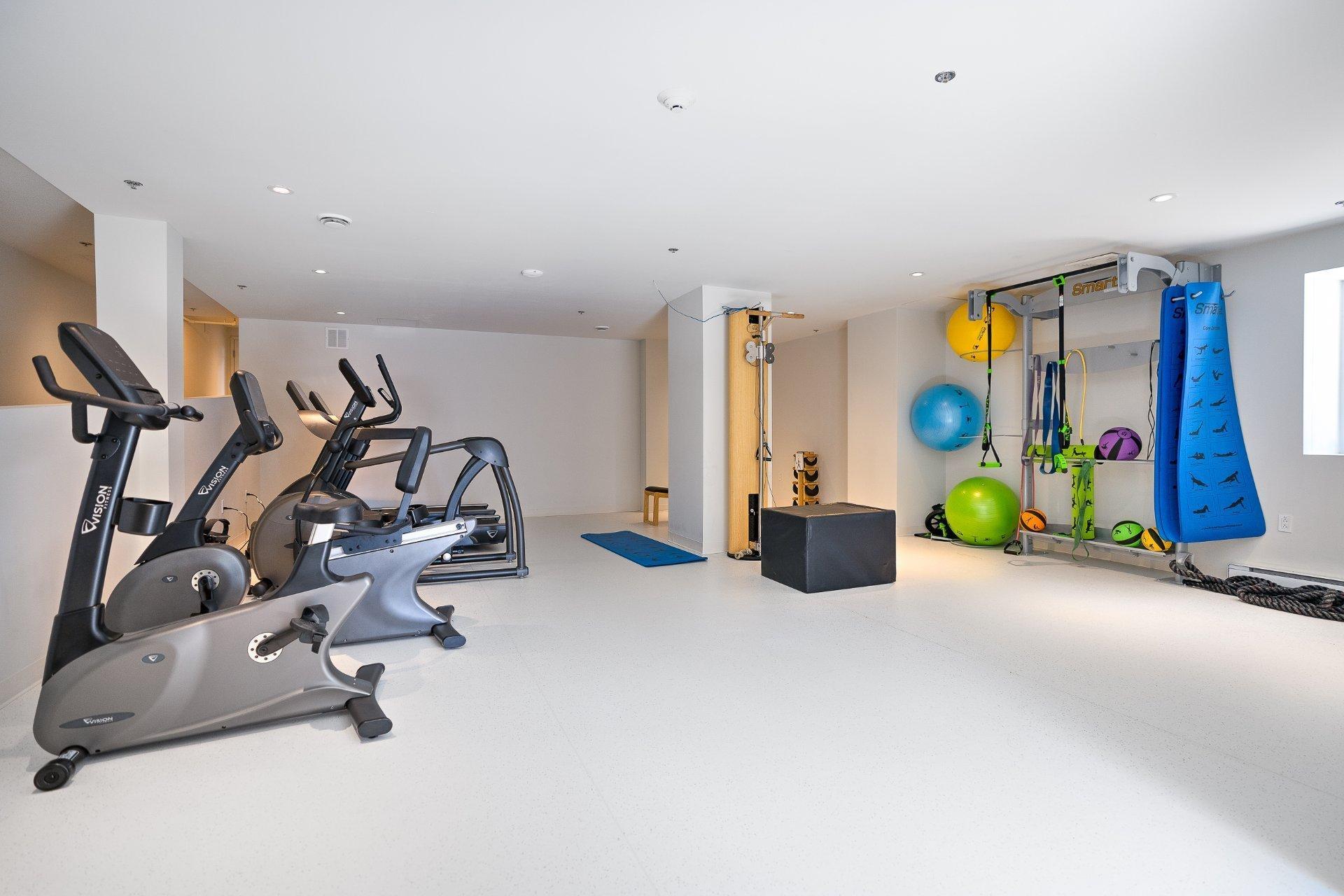 









1160


Rue MacKay

, 209,
Montréal (Ville-Marie),




QC
H3G0G8

